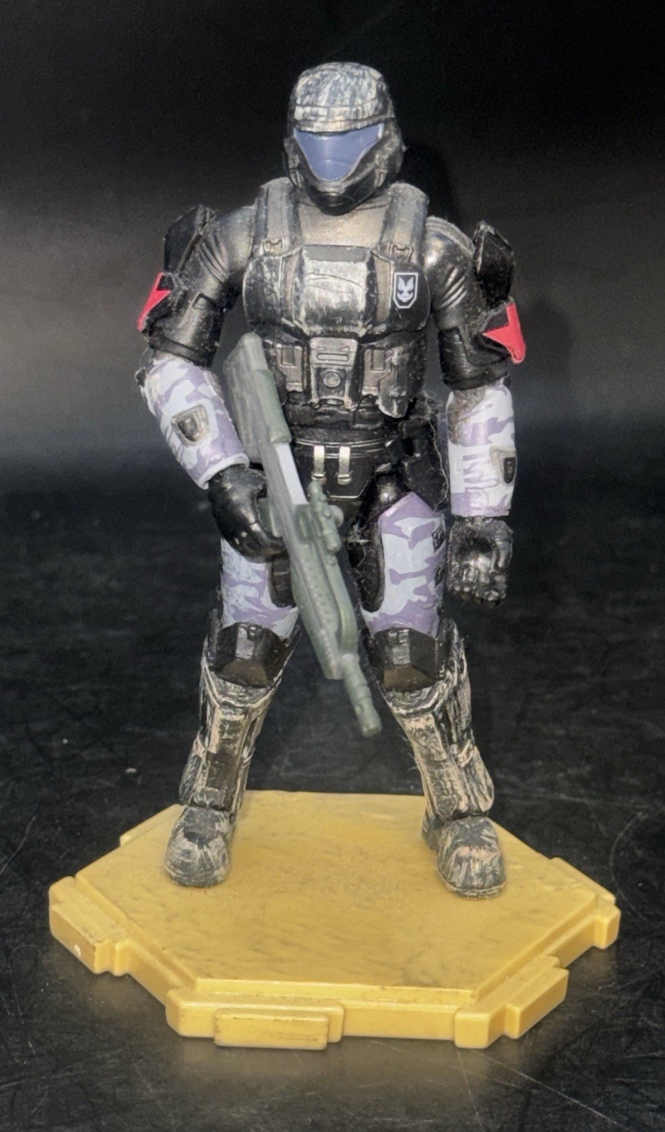 Halo ODST Marine 08 Jazwares 4&Prime; 1:18 scale Figure with Battle Rifle Halo 3