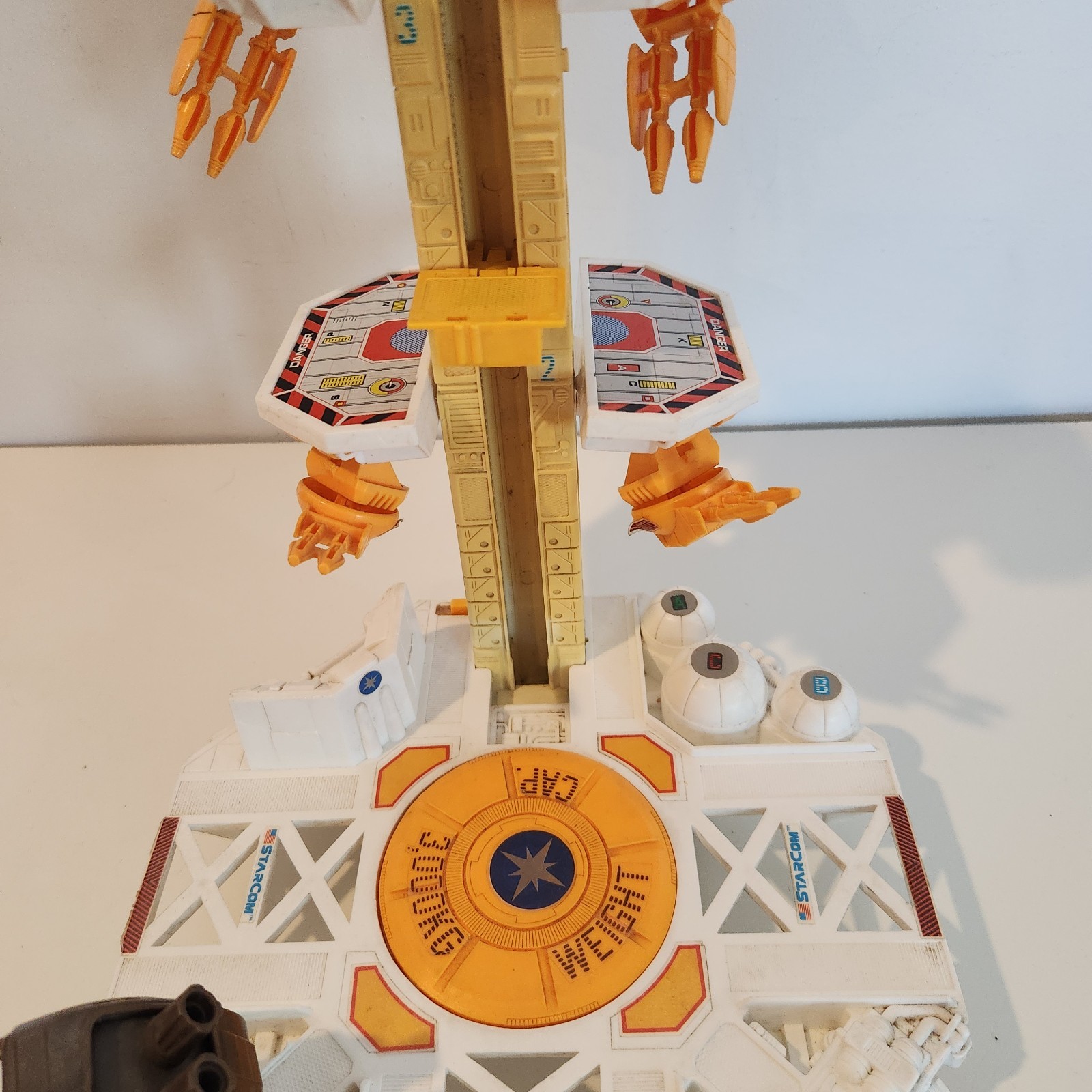Vintage 1986 Coleco StarCom Space Force Starbase Station/Platform