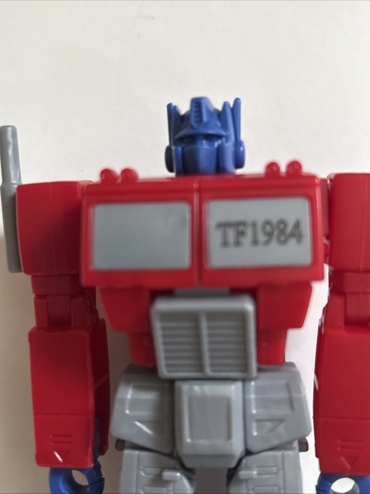 HASBRO TRANSFORMERS SPOTLIGHT: DELUXE SCALE OPTIMUS PRIME PROTOTYPE ONLY