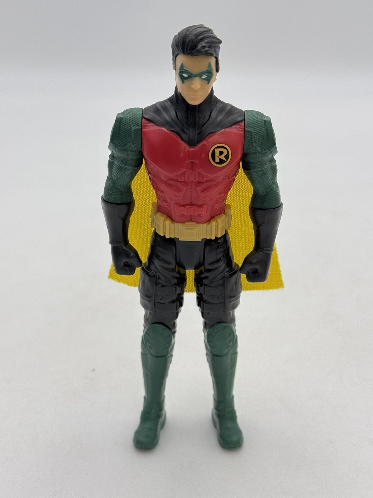 DC Multiverse Red Robin 6&Prime; Action Figure with Long Yellow Cape Loose 2019 Dc