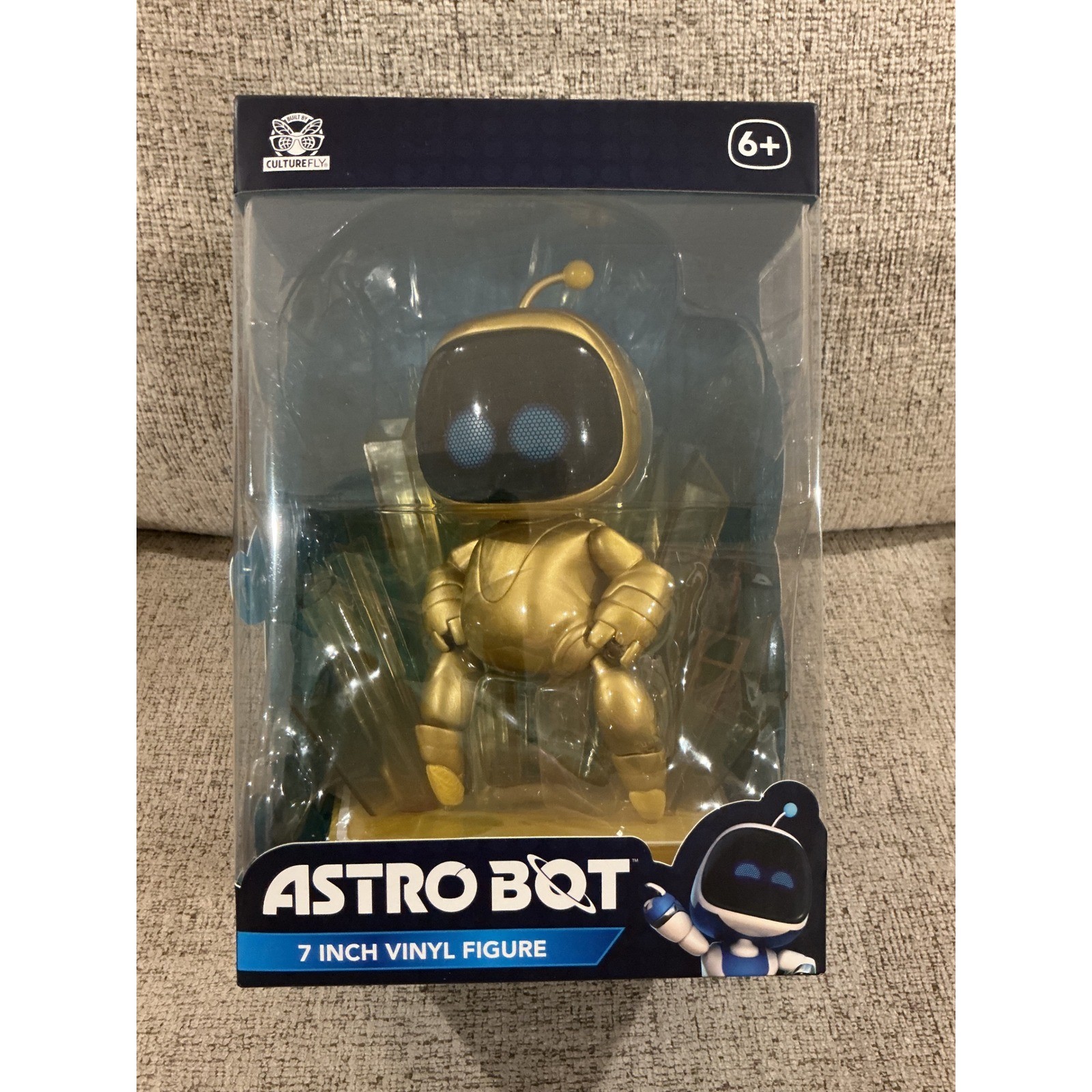 Astro Bot 7 Inch Vinyl Figure Gold PlayStation CultureFly Collectible ASTQ004AWM
