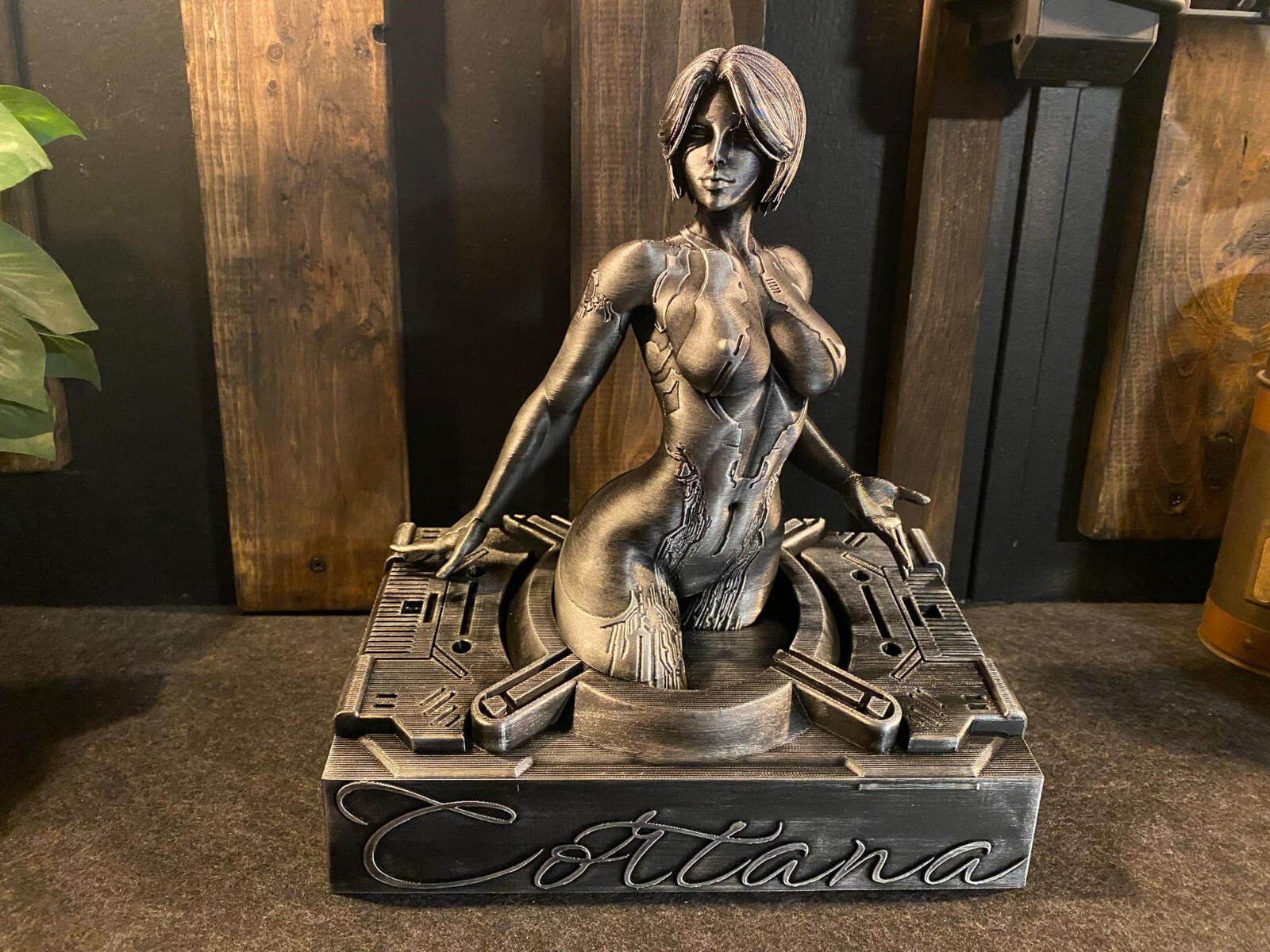 HALO Cortana Statue 11inch