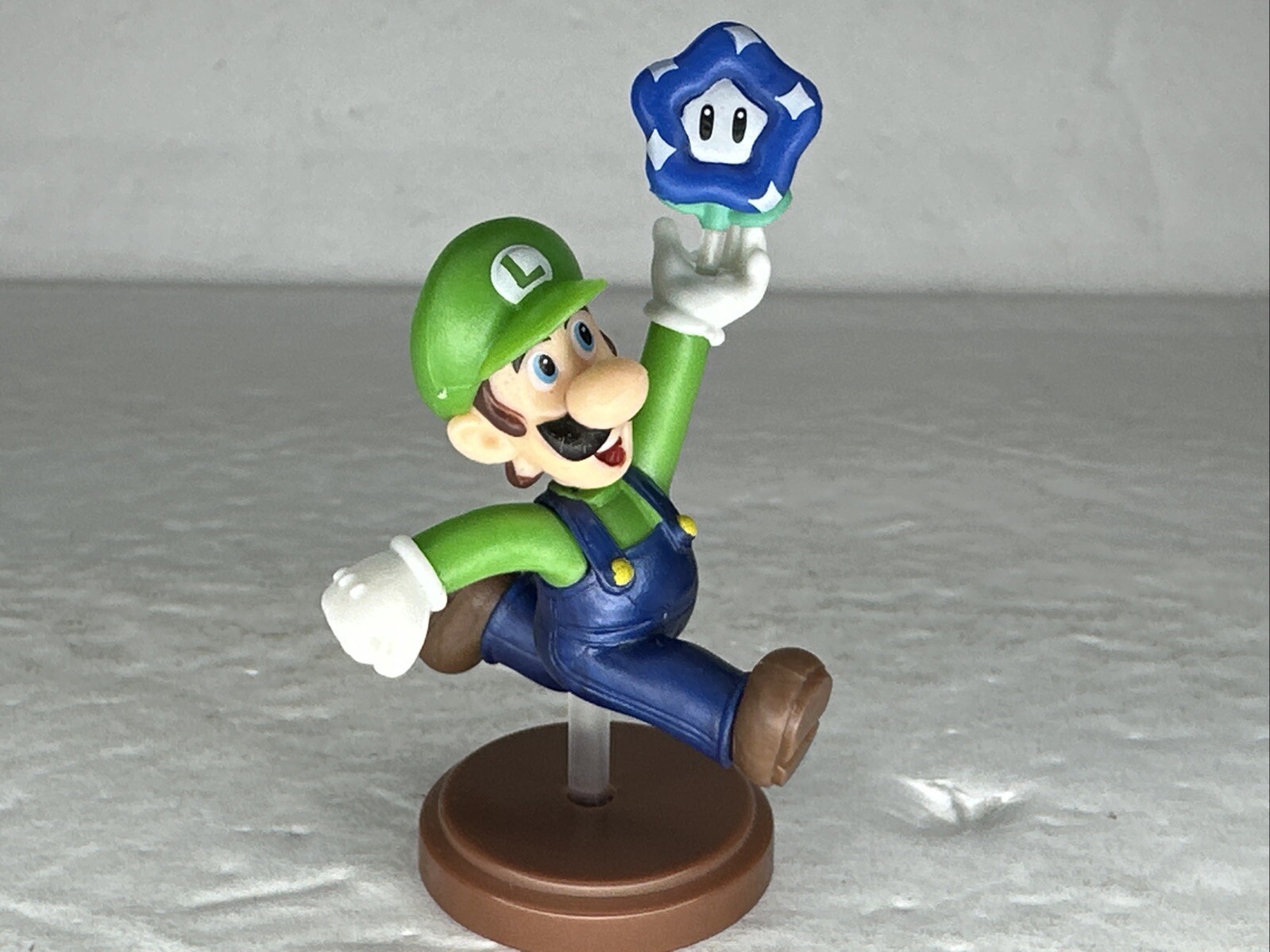 Super Mario Bros Wonder 2&Prime; Luigi Wonder Flower Choco Egg Figure Gashapon