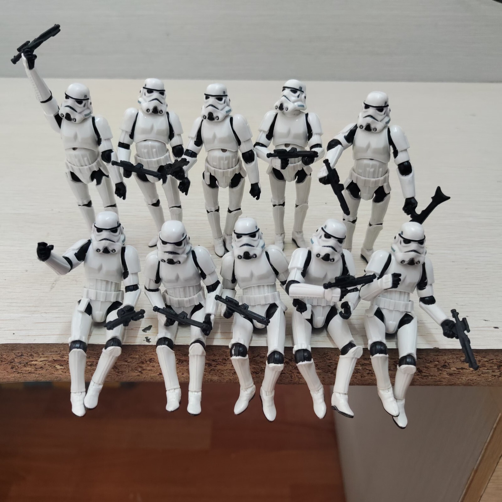 10pcs 3.75&Prime; Star Wars Stormtroopers Full Articulated Action Figure + 11 Blasters