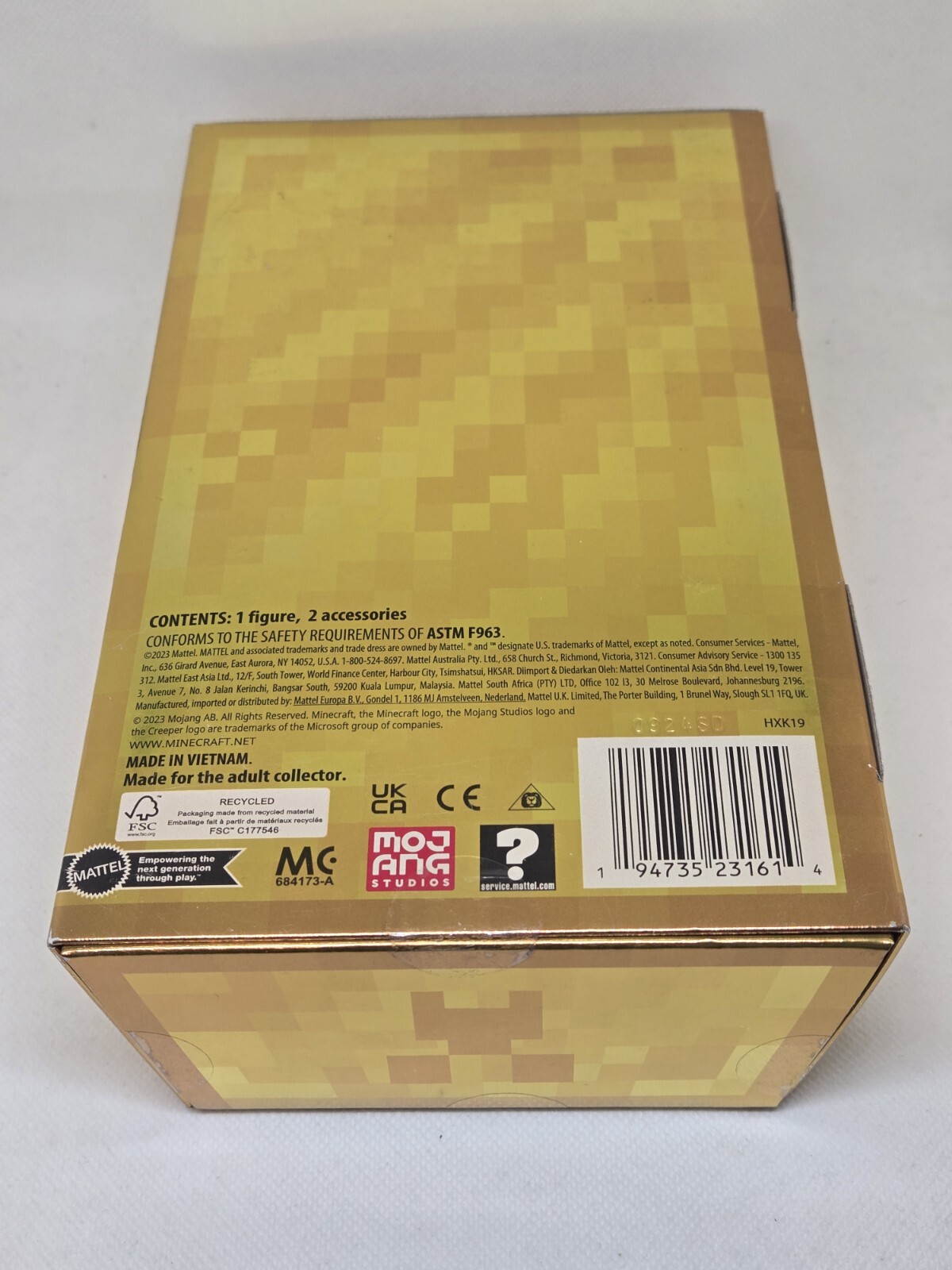 MIB Minecraft Diamond Level 15 Years Gold Tuxedo Steve Figure