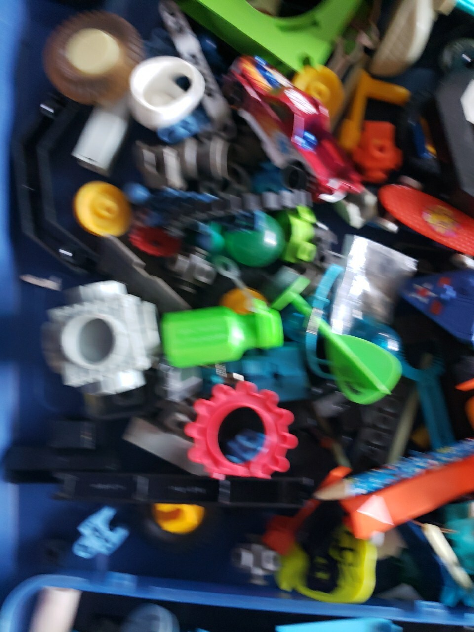 Random Mixed Toy Small Pieces Unknown 100 Plus