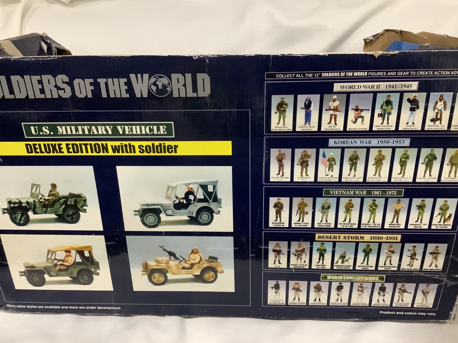 Soldiers of The World US Military Vehicle DELUXE EDITION with Soldier (Worn Box)