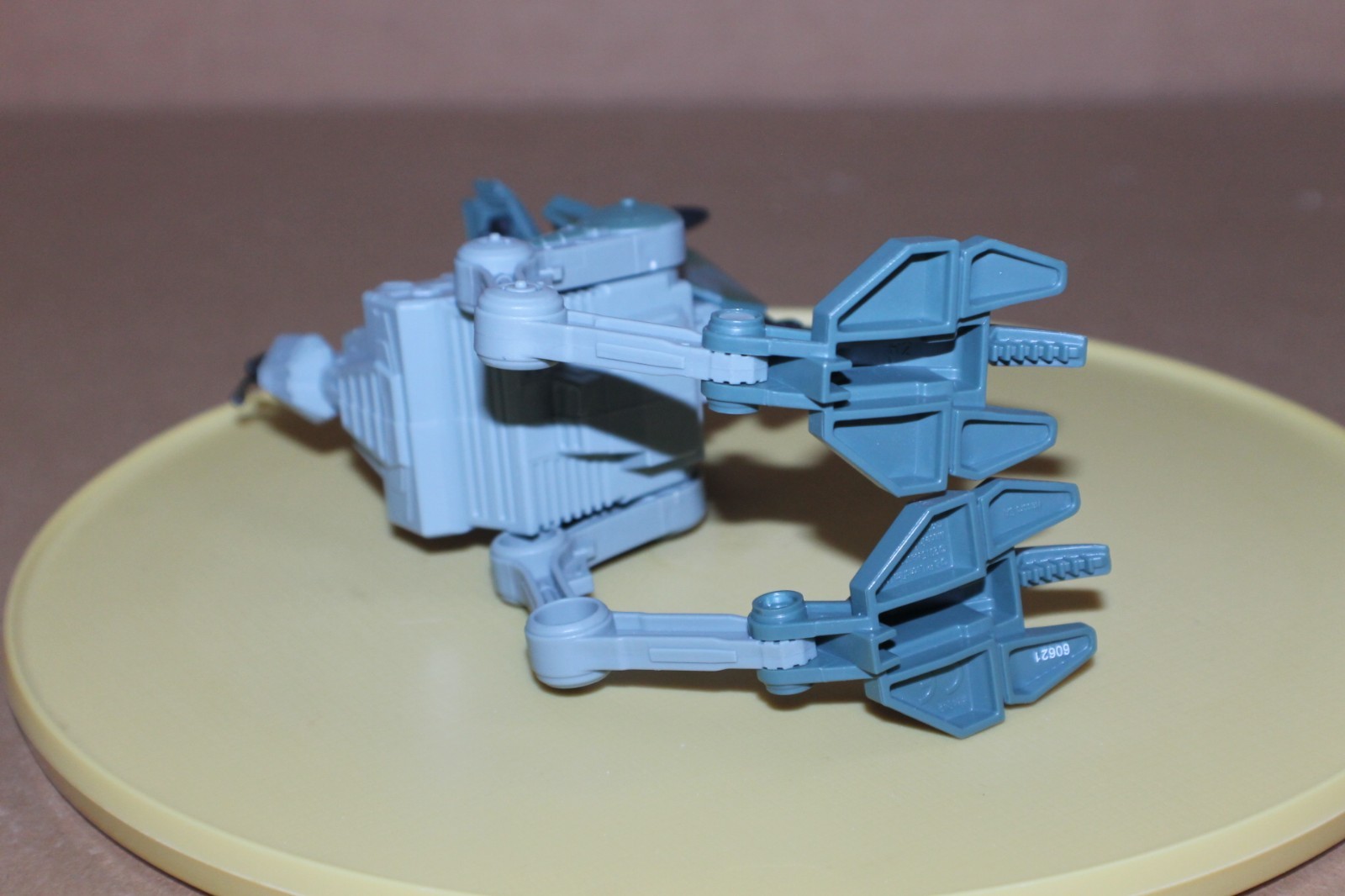 USED / LOOSE / AS-IS / Assorted Star Wars Toys Lot