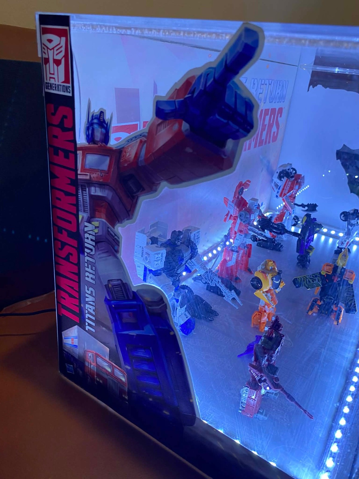 Transformers Combiner Wars, Titans Return Retail Store Display Case