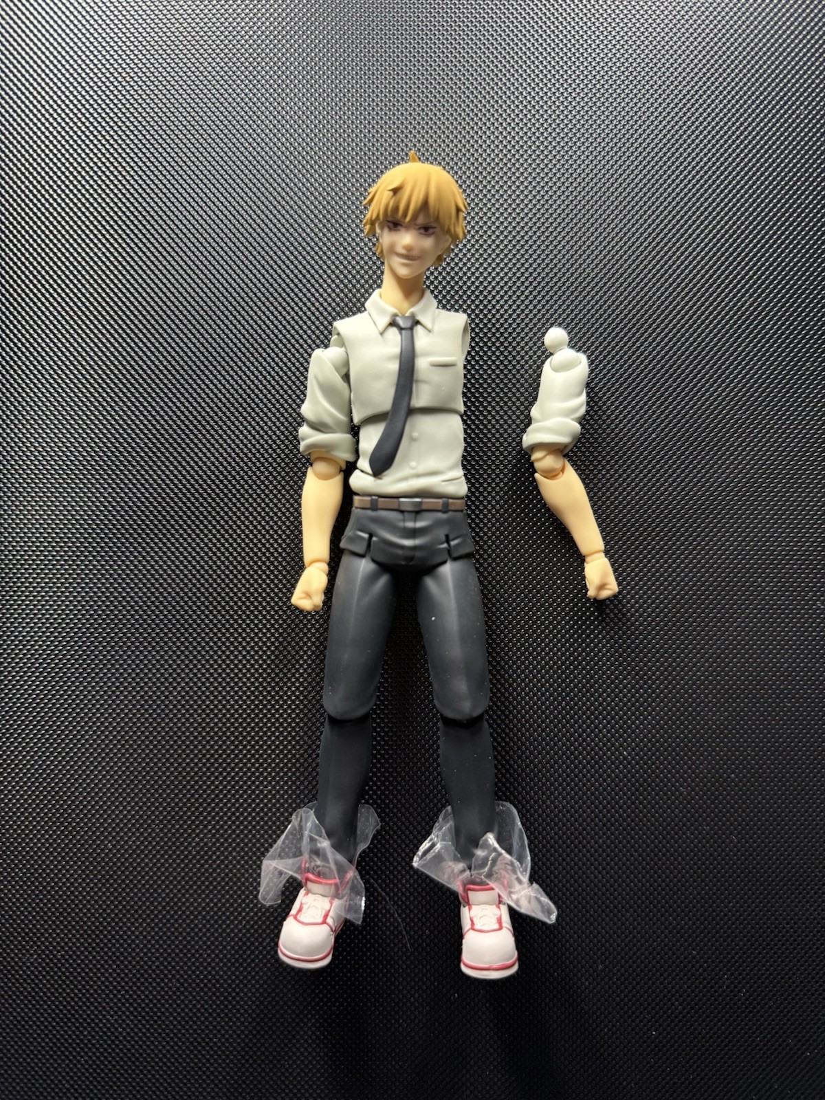 Figma Chainsaw Man Denji Action Figure #586 Read Description