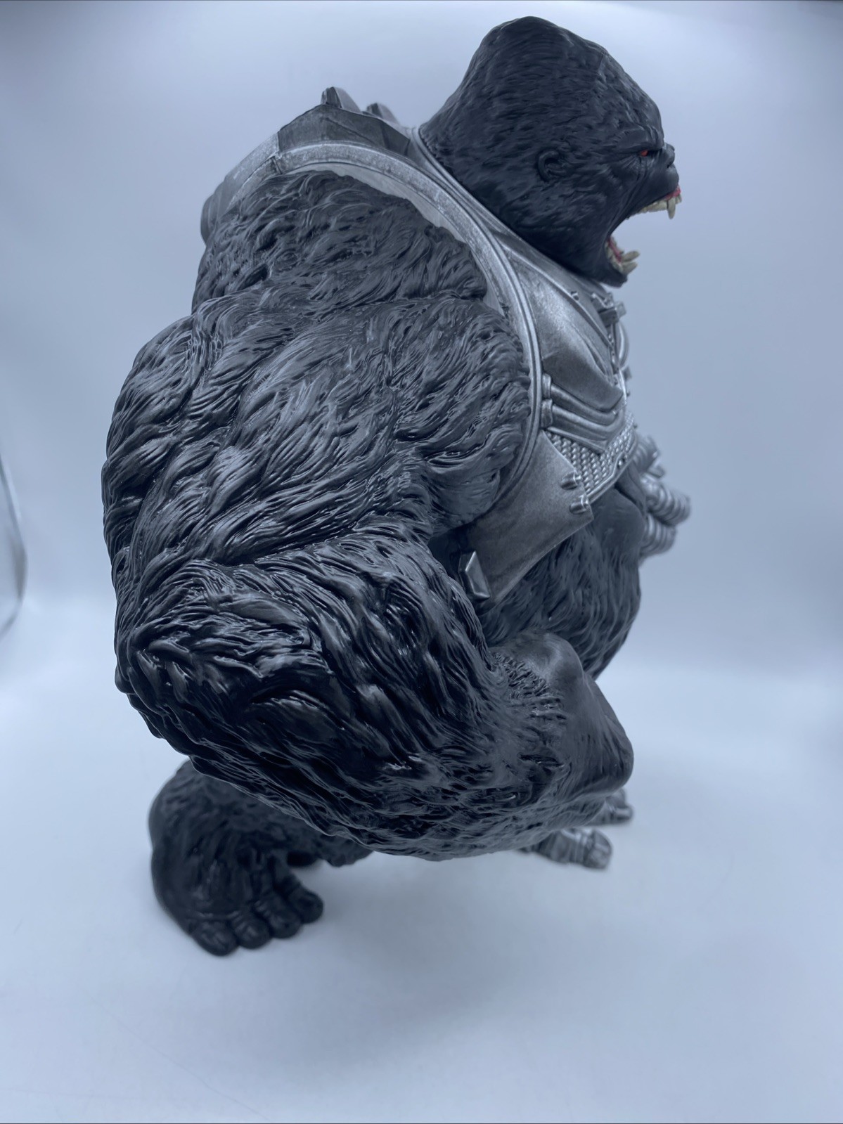 McFarlane Raw10 CY-GOR Cybernetic Silverback Gorilla 12&Prime; Action Figure Cygor