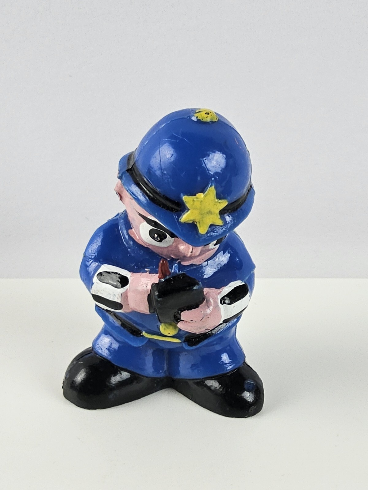 MR PLOD Noddy Policeman Writing Ticket 1975 Figurine Figure Ornament 2&Prime; Vintage