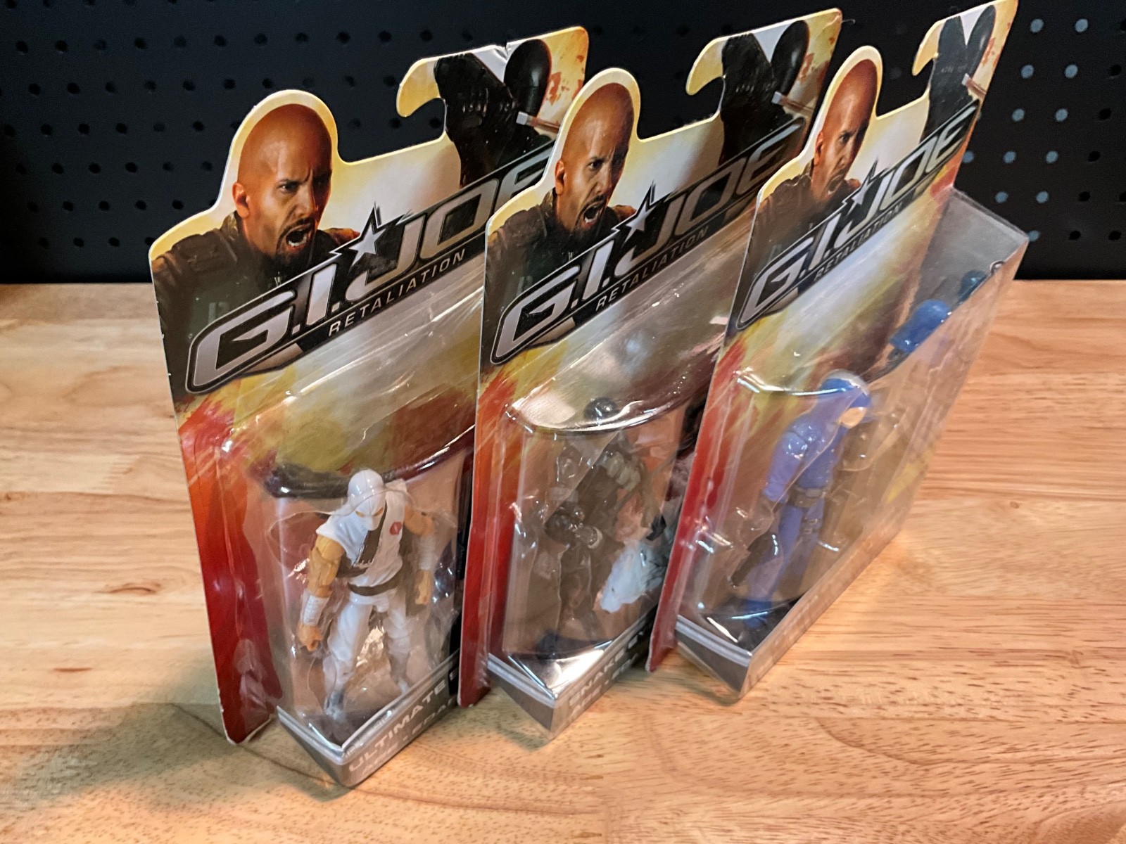 GI Joe Retaliation Ultimate Storm Shadow, Cobra Commander, Snake Eyes Figure Lot