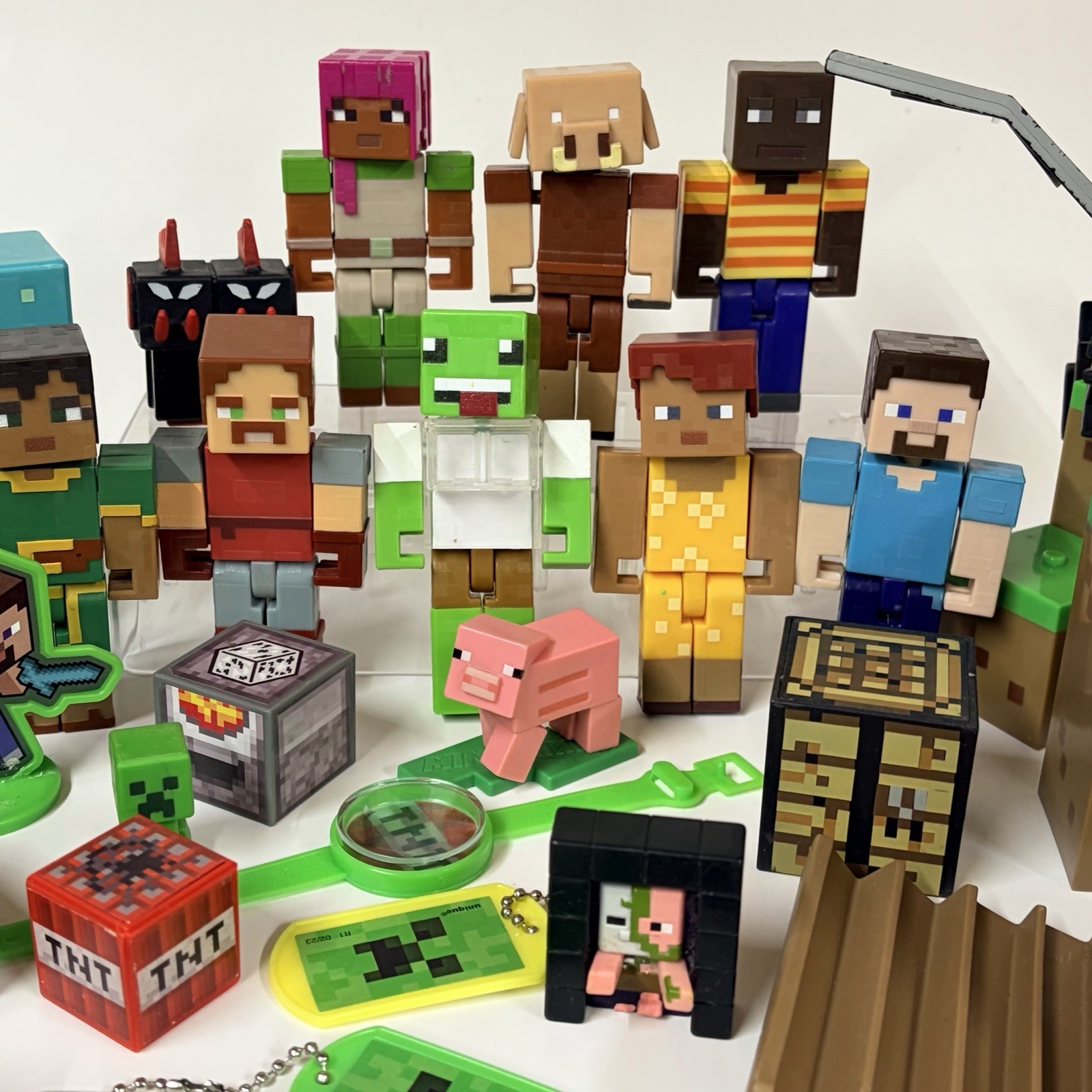 Minecraft Creator Action Figures Toy Lot Of 30 Ender Dragon Blocks Mixed Lot Toy