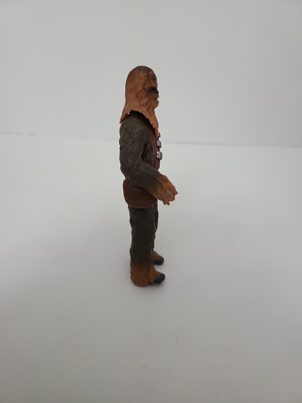 2017 Star Wars Chewbacca 4.75 in Action Figure Hasbro Force Link
