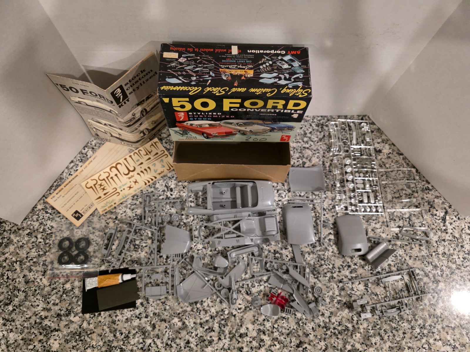 50 Ford Convertible 1950 1/25 Model Kit AMT Vintage MIB NEW Unbuilt