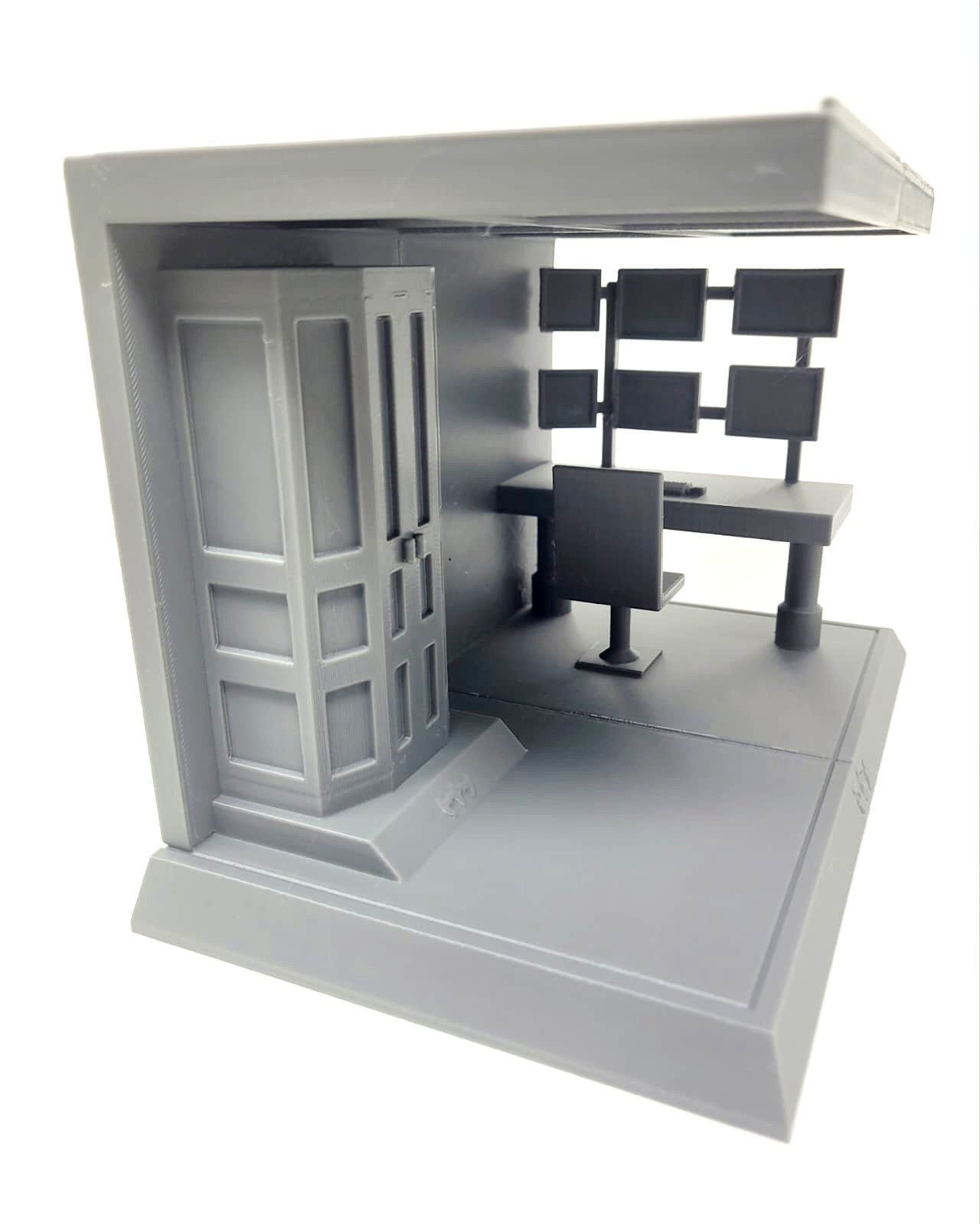 3D Printed Batcave Control Center & Diorama – 1:18 Scale (For 4&Prime; Action Figures)