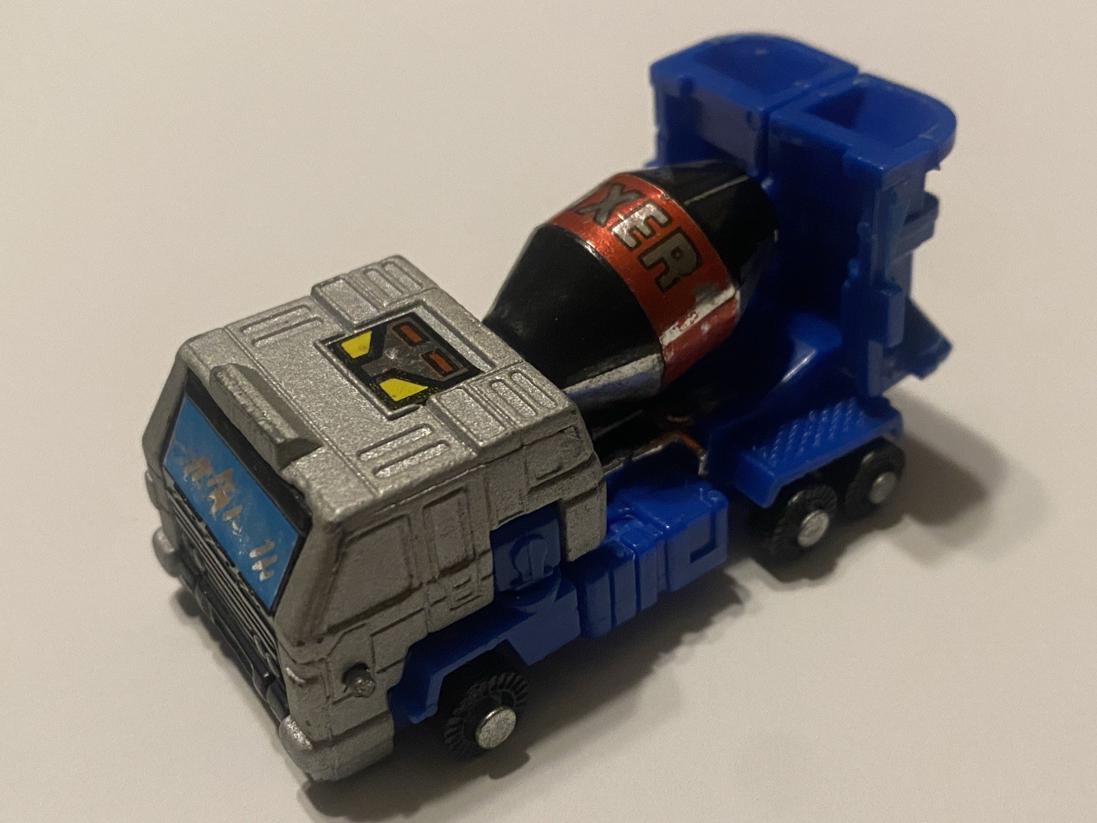 Mixer (Blue) – Convertible Robots – GoBots/MR Blockhead KO 1980’s Era Complete.