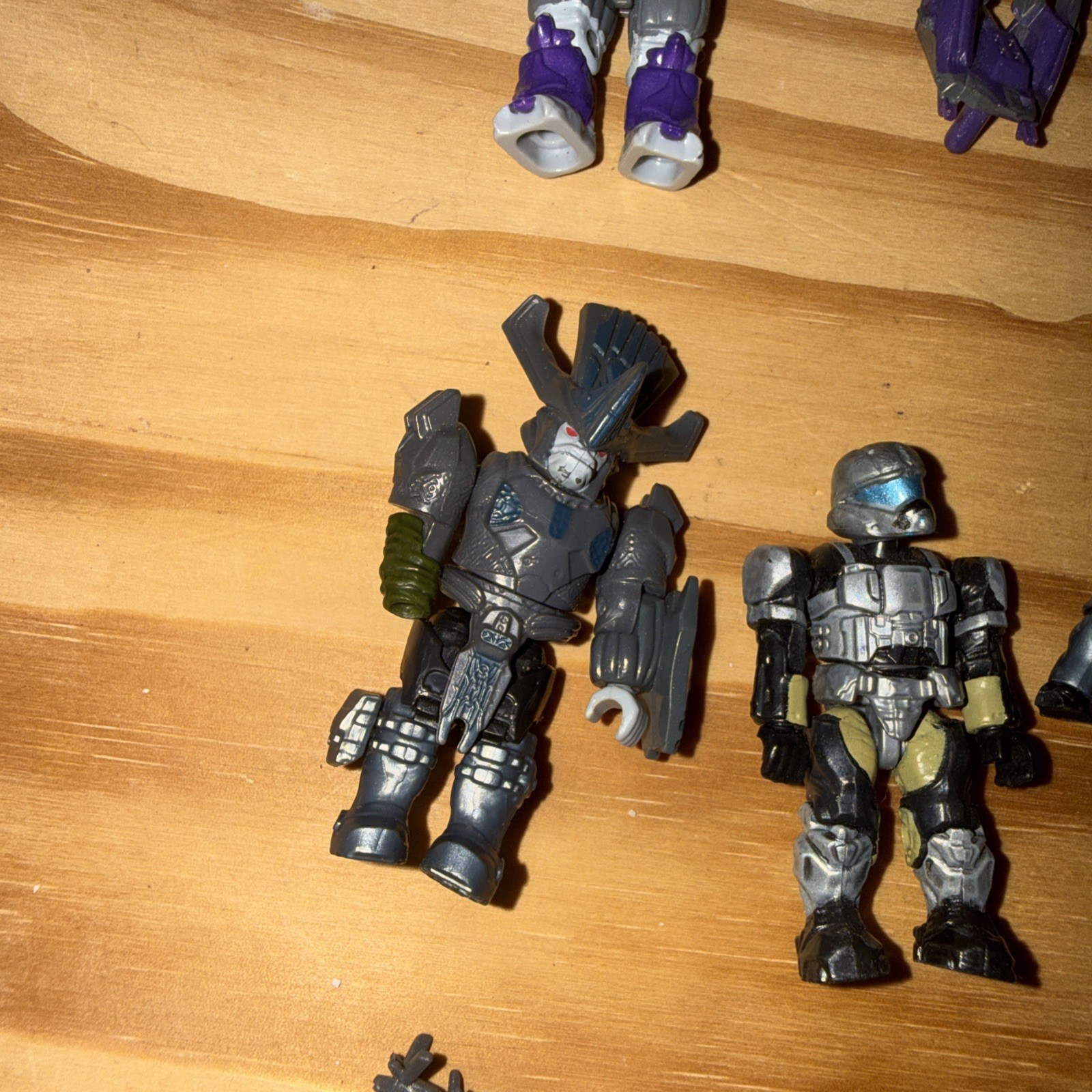Mega Bloks Halo Action Figures with Weapons & Accessories