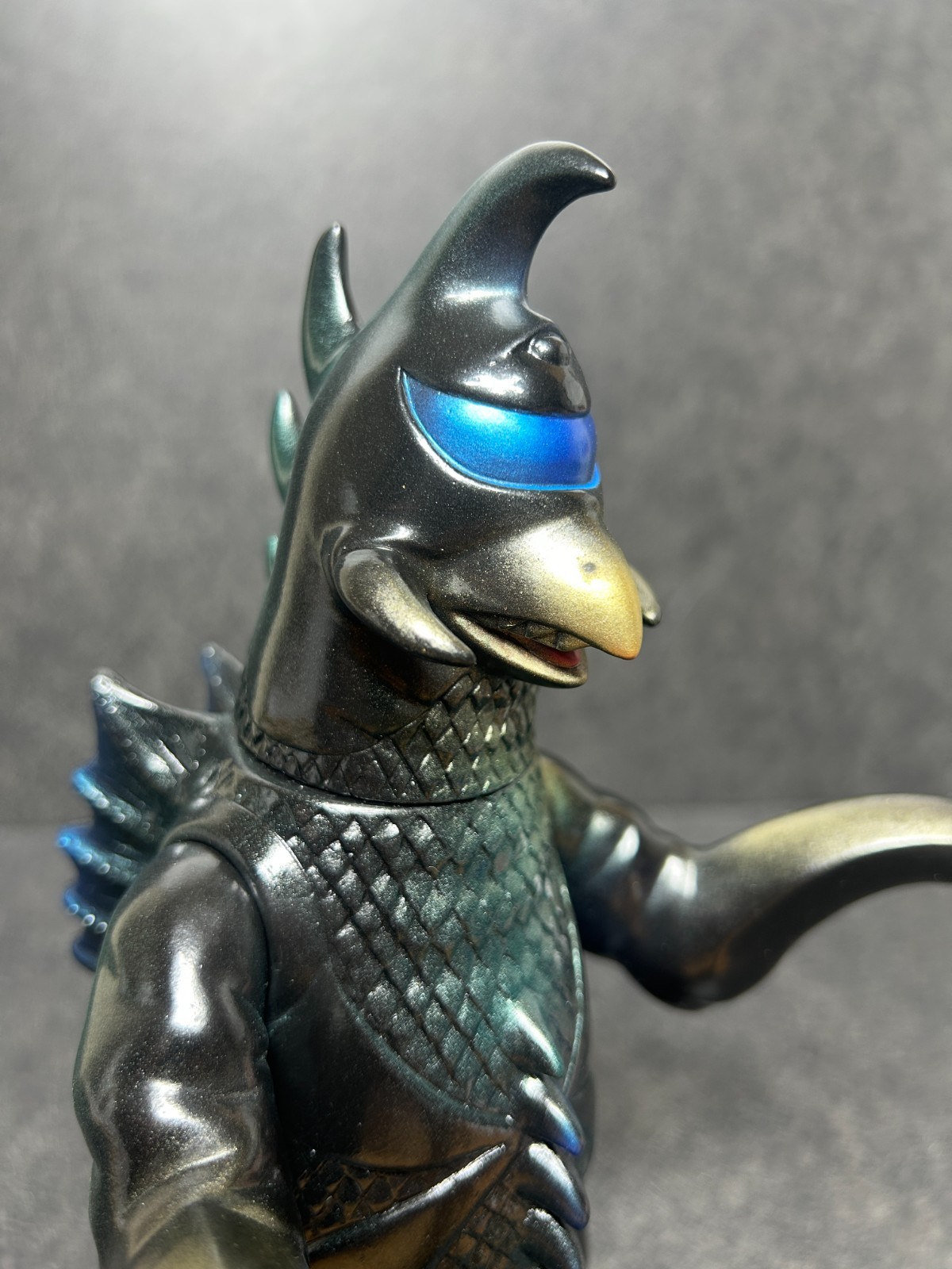 Marusan Gigan Metallic Sofubi 9.6&Prime; Soft Vinyl Figure Museum Exclusive Limited