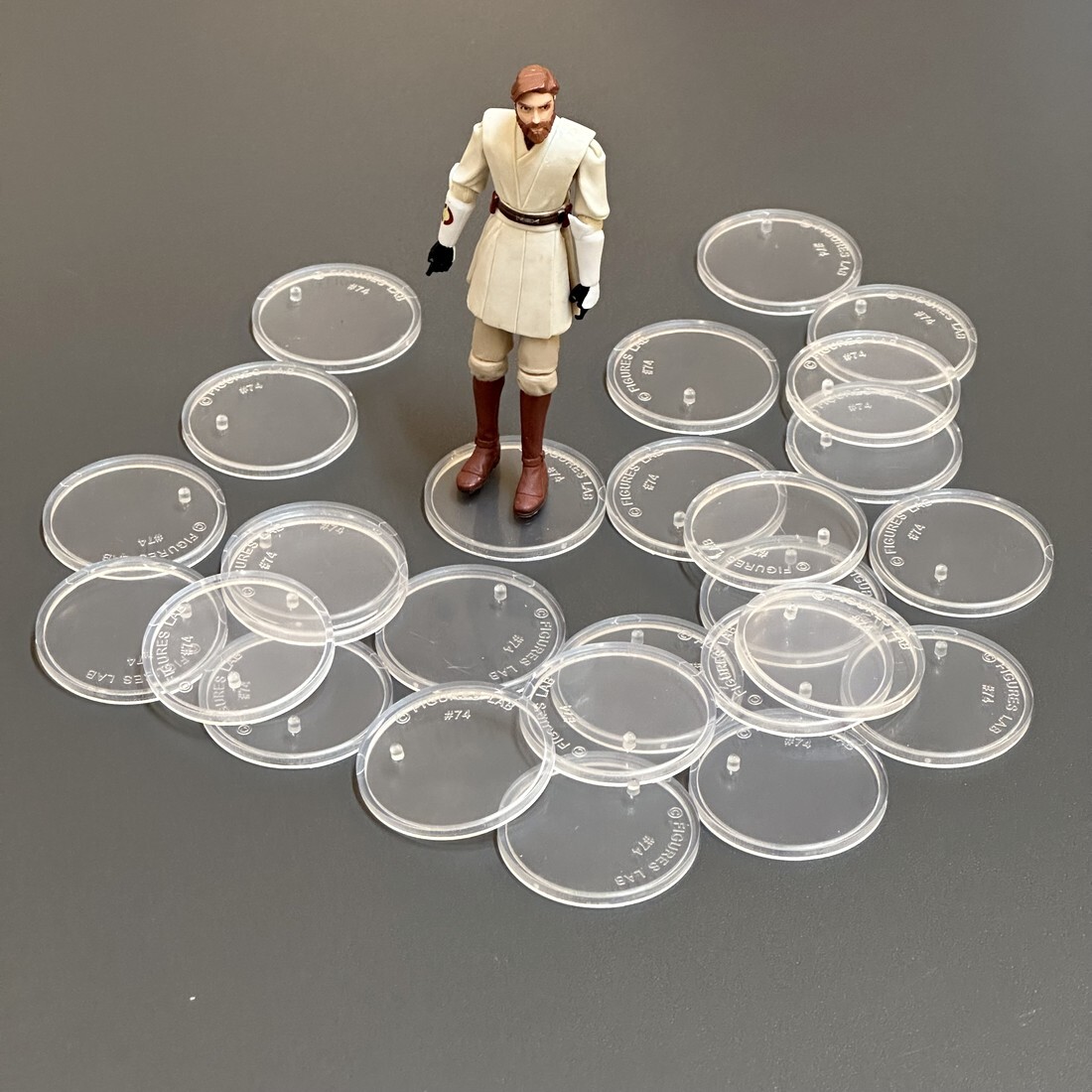 30 x New 1.5&Prime; Modern Star Wars Figure Display Stands Wide stance 1995 on