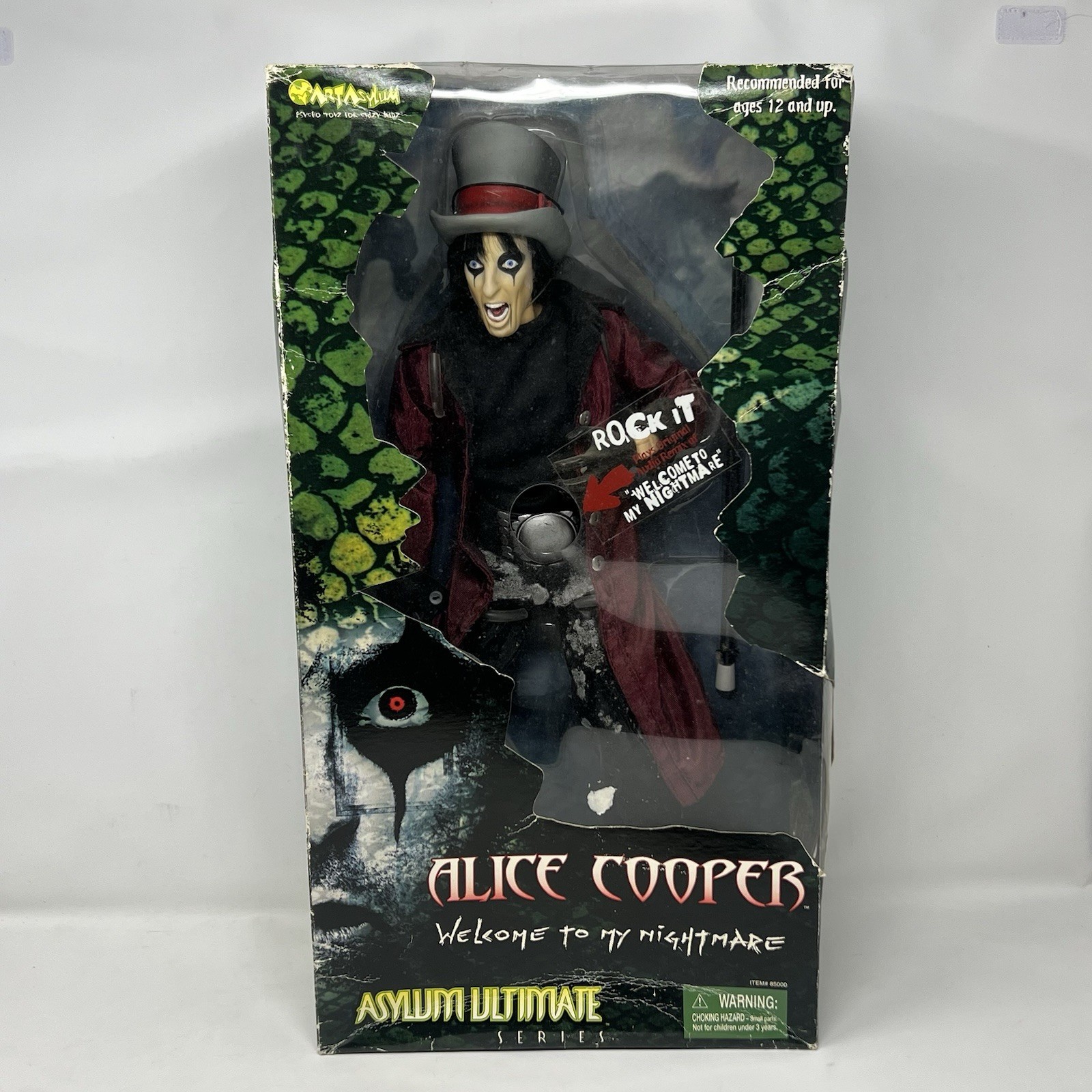 ALICE COOPER Welcome My Nightmare Art Asylum Ultimate Series 18&Prime; Figure in box