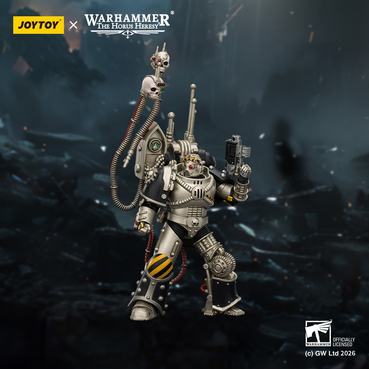 JOYTOY Warhammer 40K 1/18 Iron Warriors Legion Praevian with Bolt Pistol Model