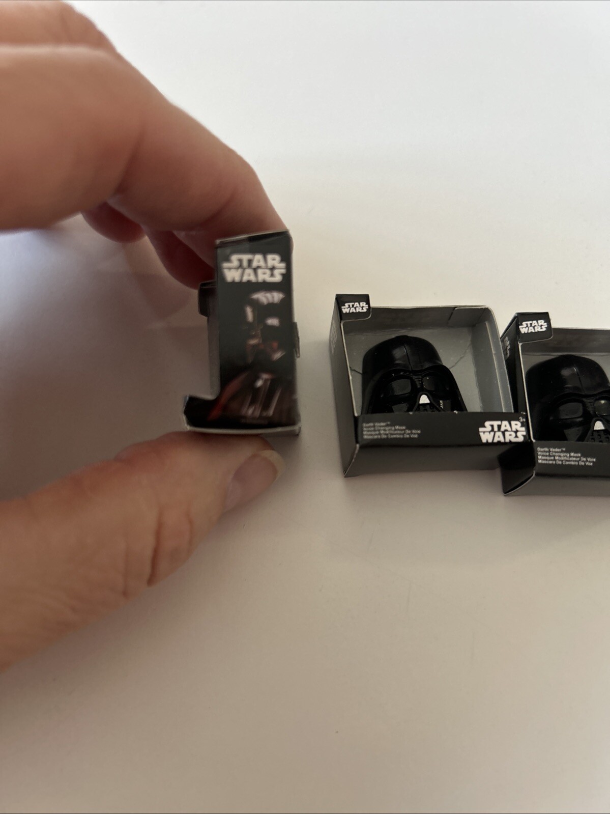 Disney Mini Brands ~ Darth Vader Mask – Common ~ DISNEY SERIES 3 Qty 1