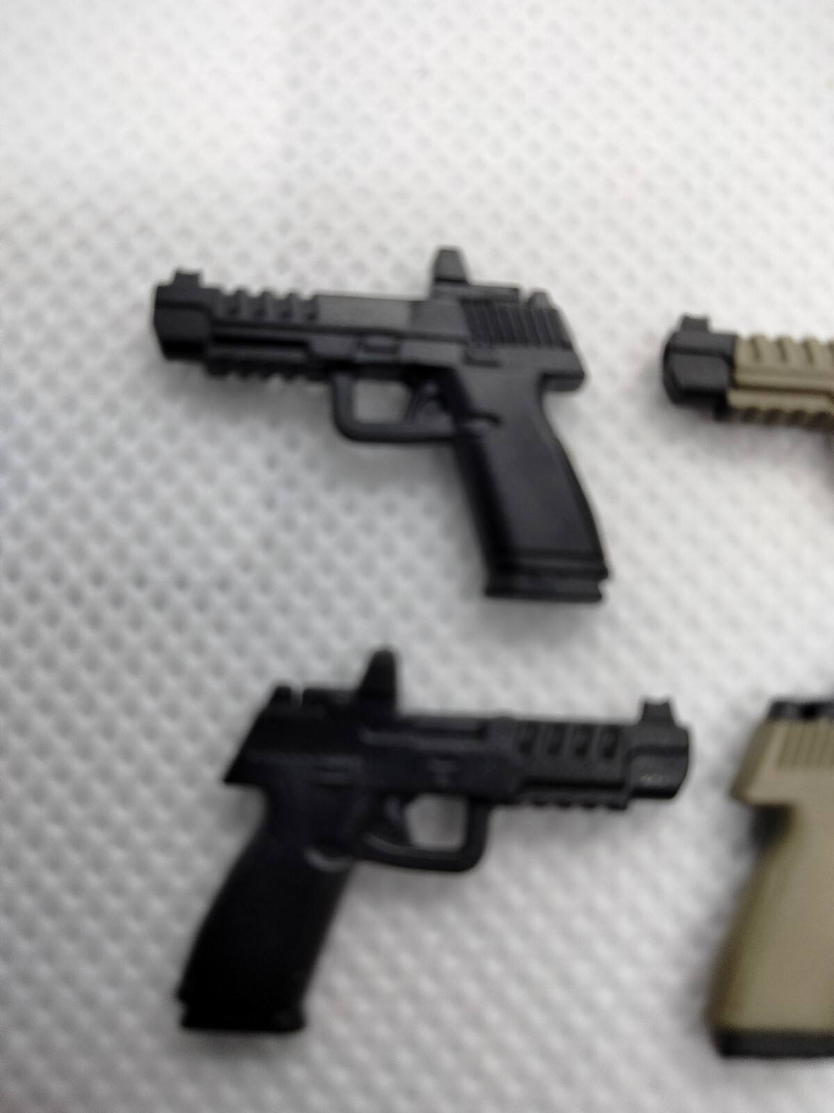 9mm Semi Automatic Pistol 1:12 Scale Weapon Action Figure Accessory Force