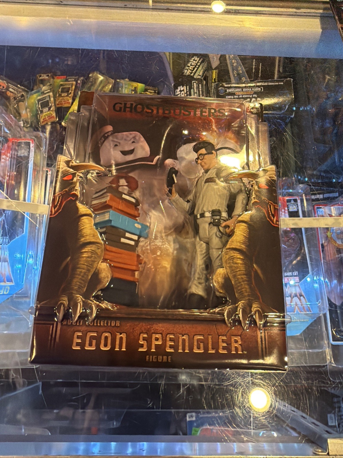 MattyCollector – Ghostbusters – Egon Spengler with Mailer Box