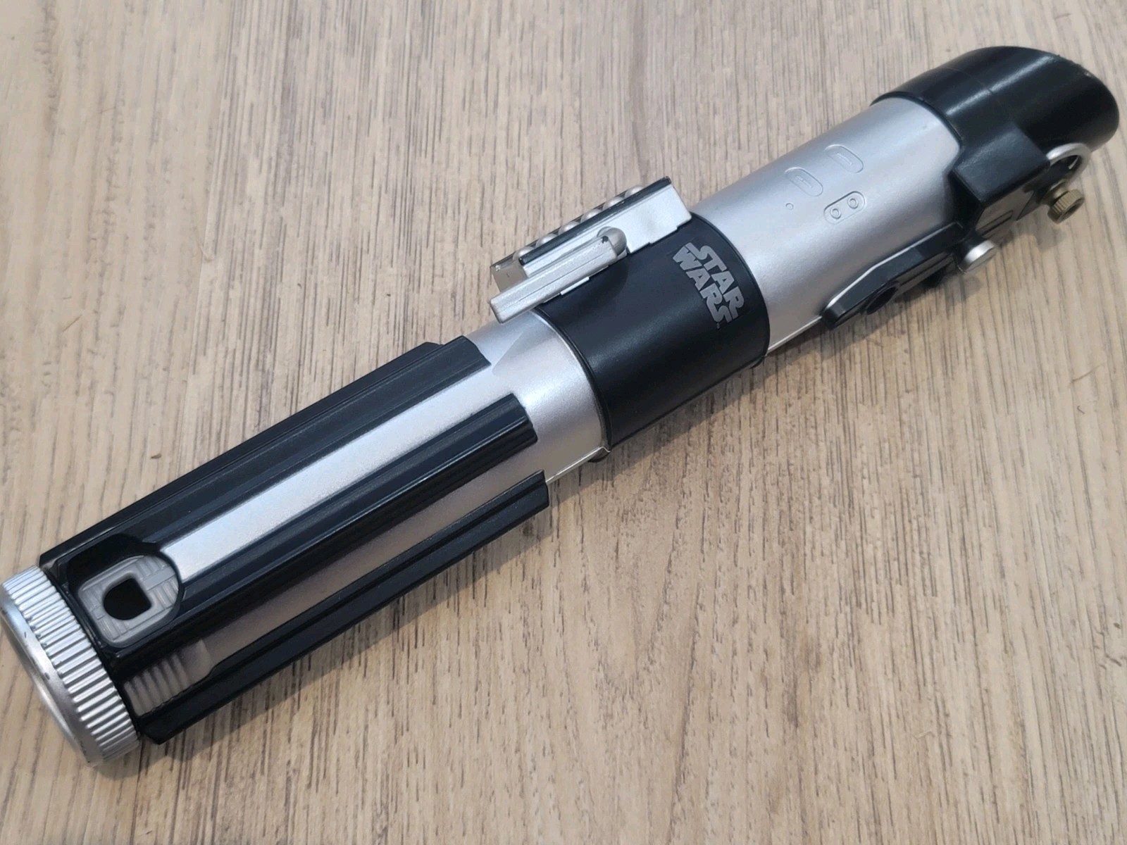 Star Wars Darth Vader Extendable Lightsaber Toy Hasbro 2015 No Light No Sound