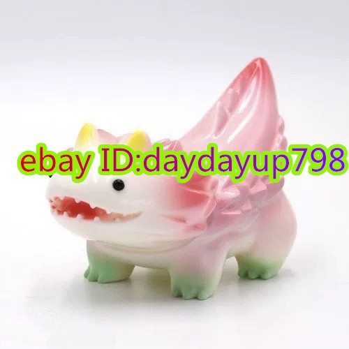 SHOKO NAKAZAWA BROTHER SEEDLAS Sakura Pink Vinyl Sofubi Figure Model H11CM/4.4in