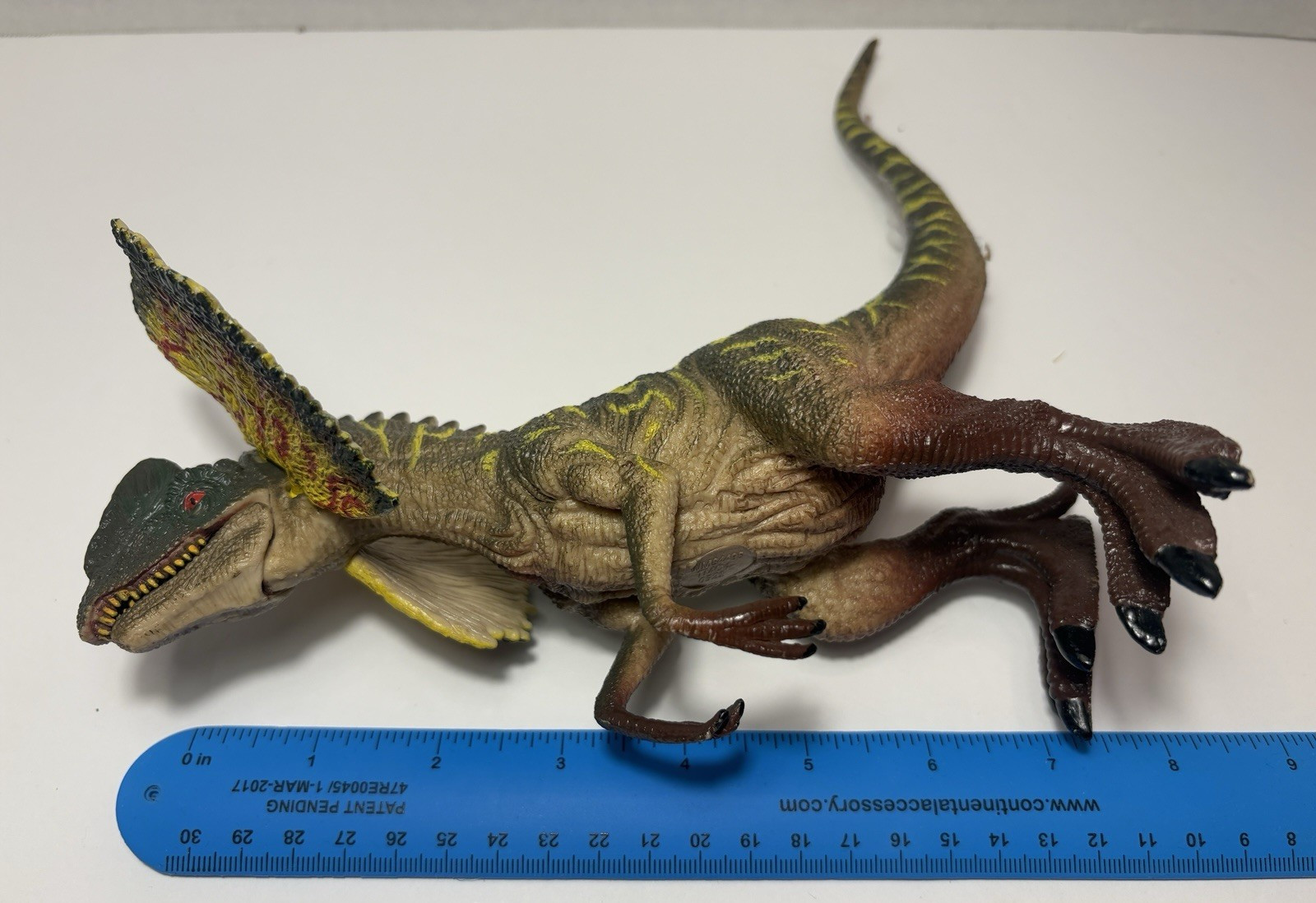 Dinosaur Action Figures Dilophosaurus(8 in) & Velociraptor(7 in) Toys-Lot of 2