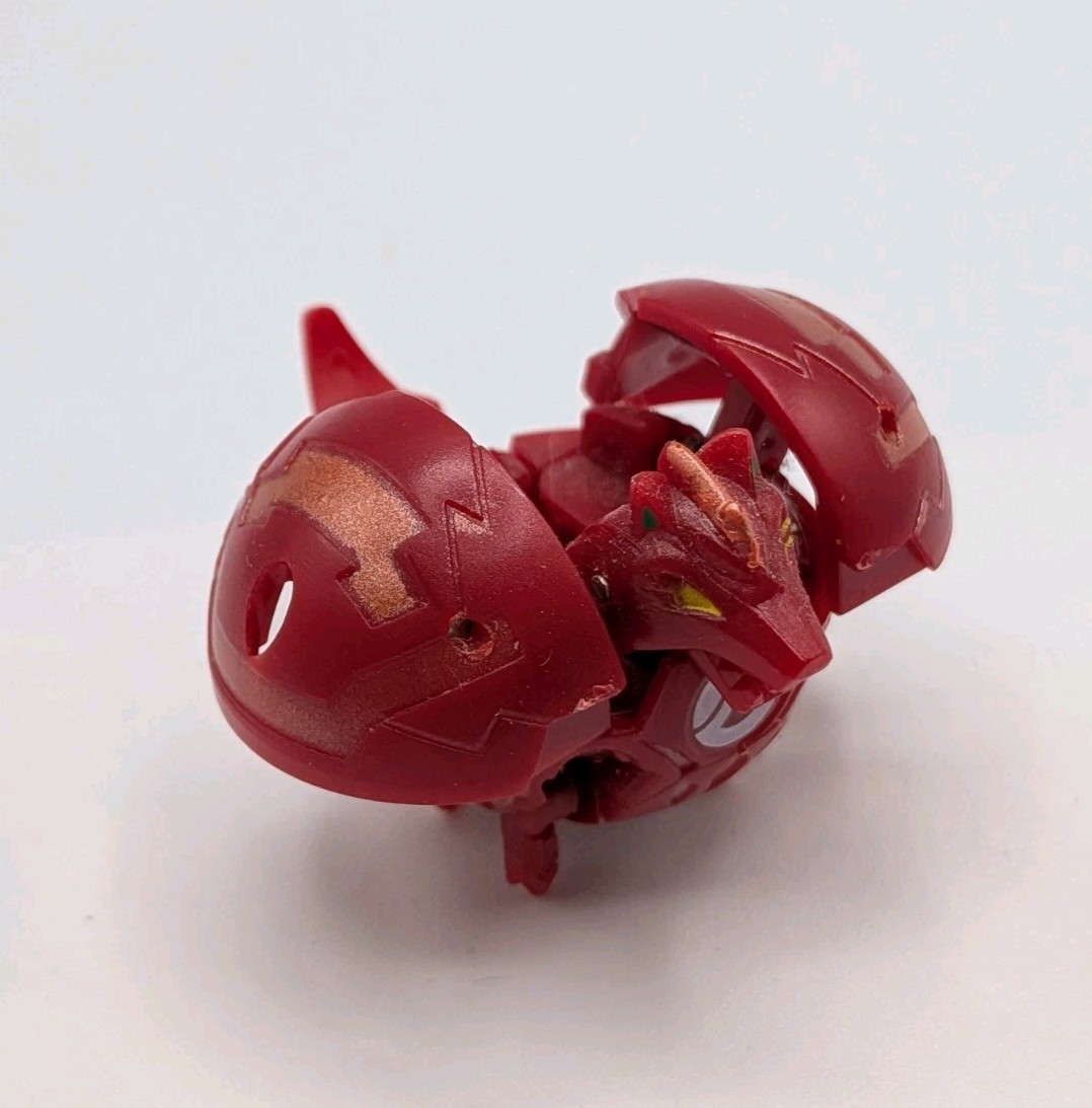 B1 Pyrus Hynoid Bakugan Battle Brawler