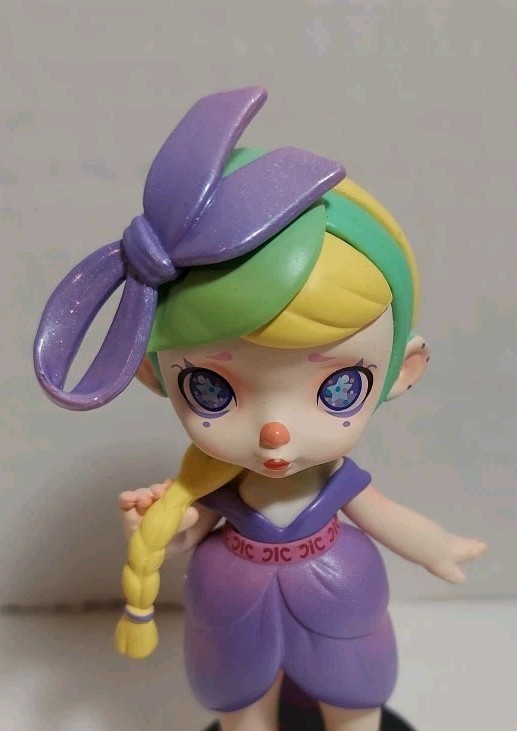 LAURA ART x TOYCITY Floral Flower Fashion Series Mini Figure Art – Purple Iris