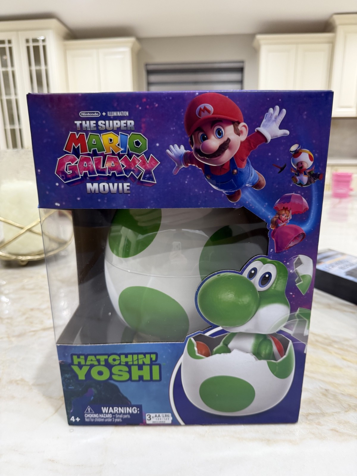 Hatchin&rsquo; Yoshi The Super Mario Galaxy Movie, Interactive Yoshi Figure Fast Ship
