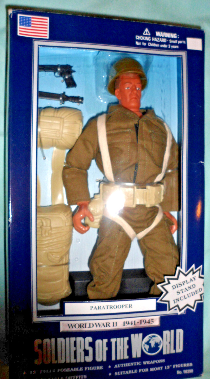 Soldiers of the WORLD, WWII 1941-45, Paratrooper Action Figure, New
