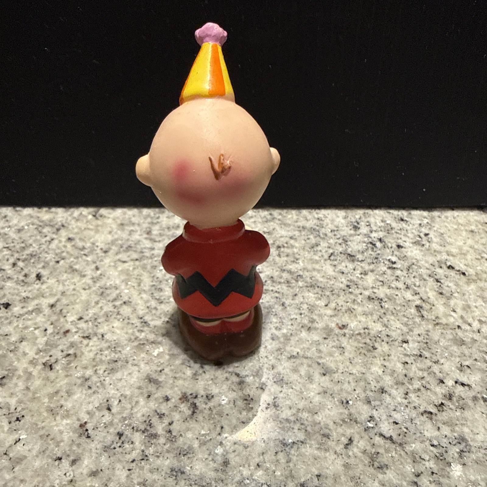 Peanuts Birthday PVC Figurines Applause Snoopy Charlie Brown Lucy Linus Lot of 6