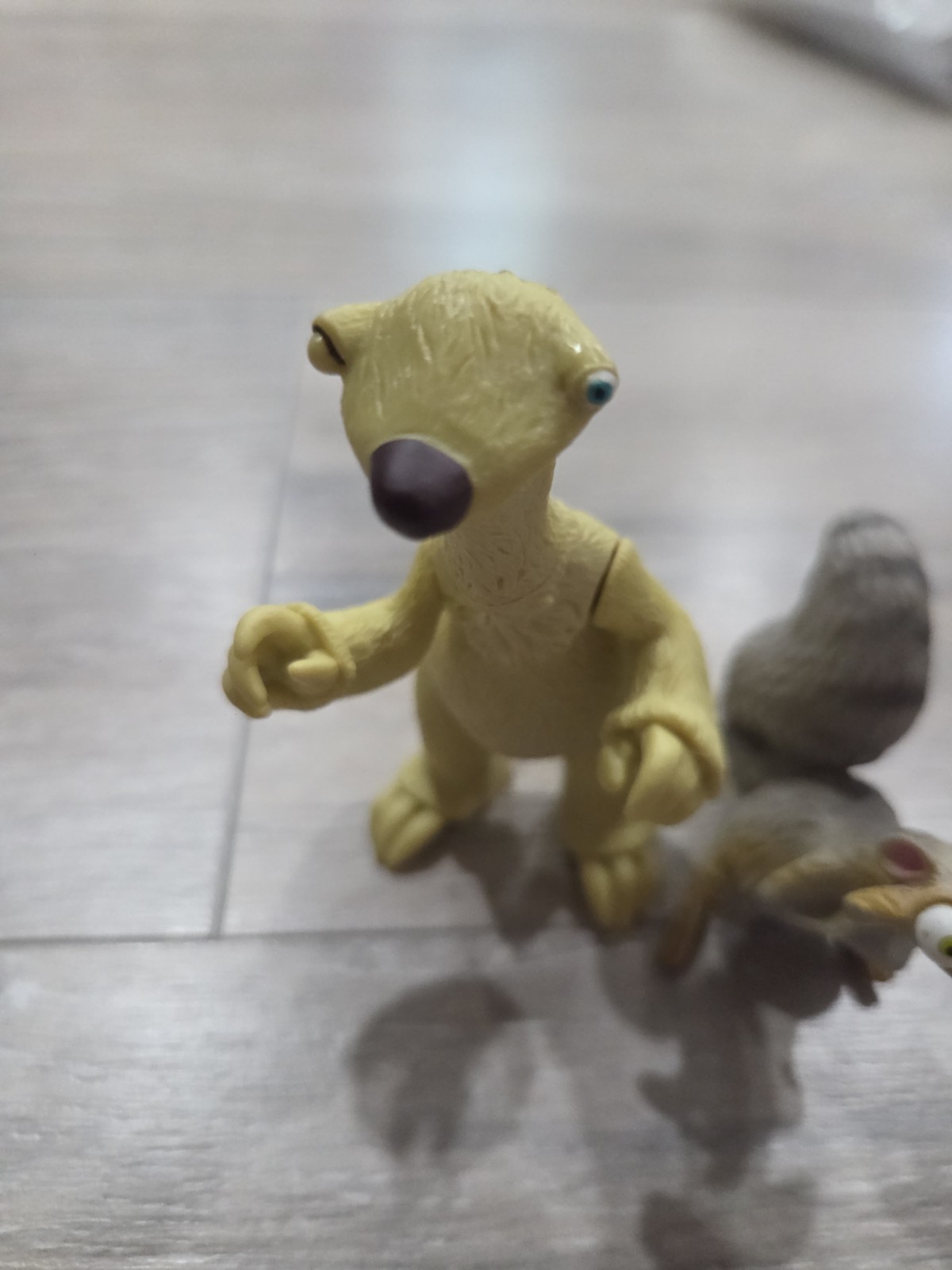 Ice Age Scrat 2.5” And Sid Figures Australia 2009 2012