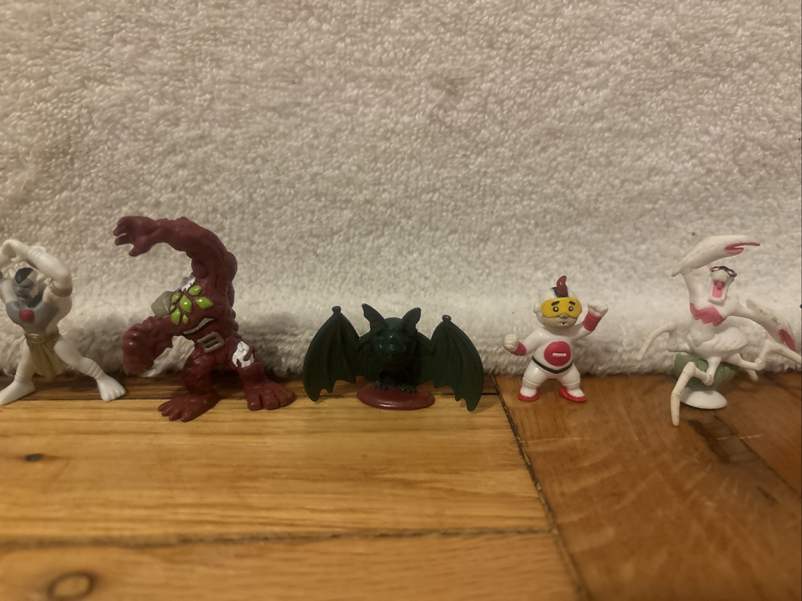 VTG Vinyl Go Mini Figures Teen Titans 1.5&Prime; Lot Of 22 Total Figures Y2K FREE SHIP