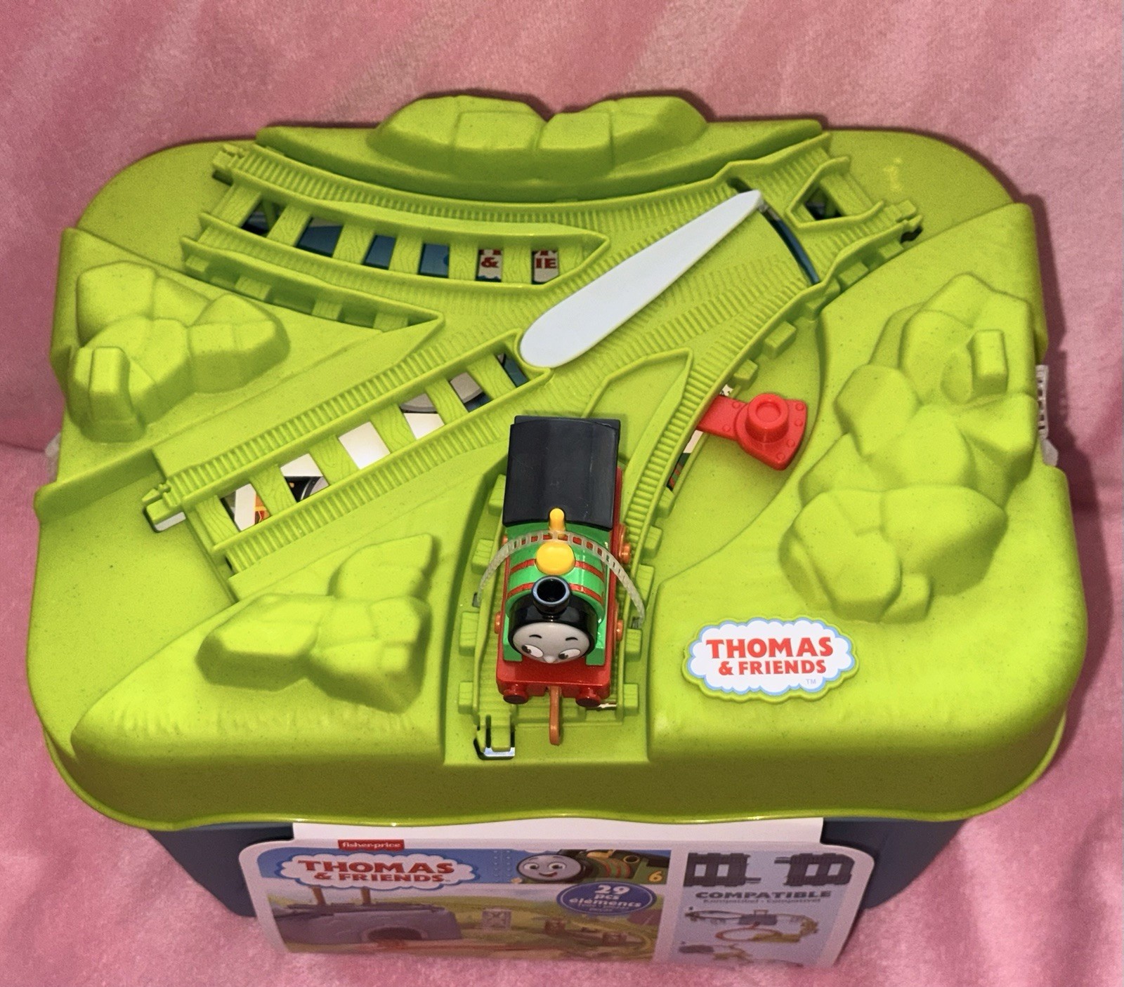 Thomas & Friends Toy Train Set 29pcs Percy’s Connect & Build Track Bucket NIB 3+