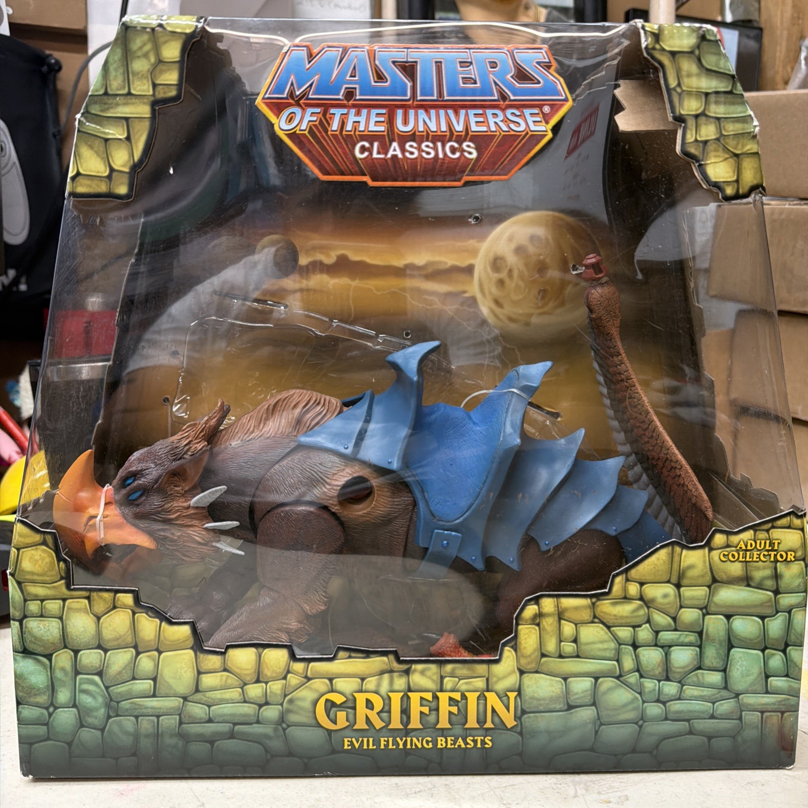 2012 Mattel MOTU Griffin Masters of the Universe Classics
