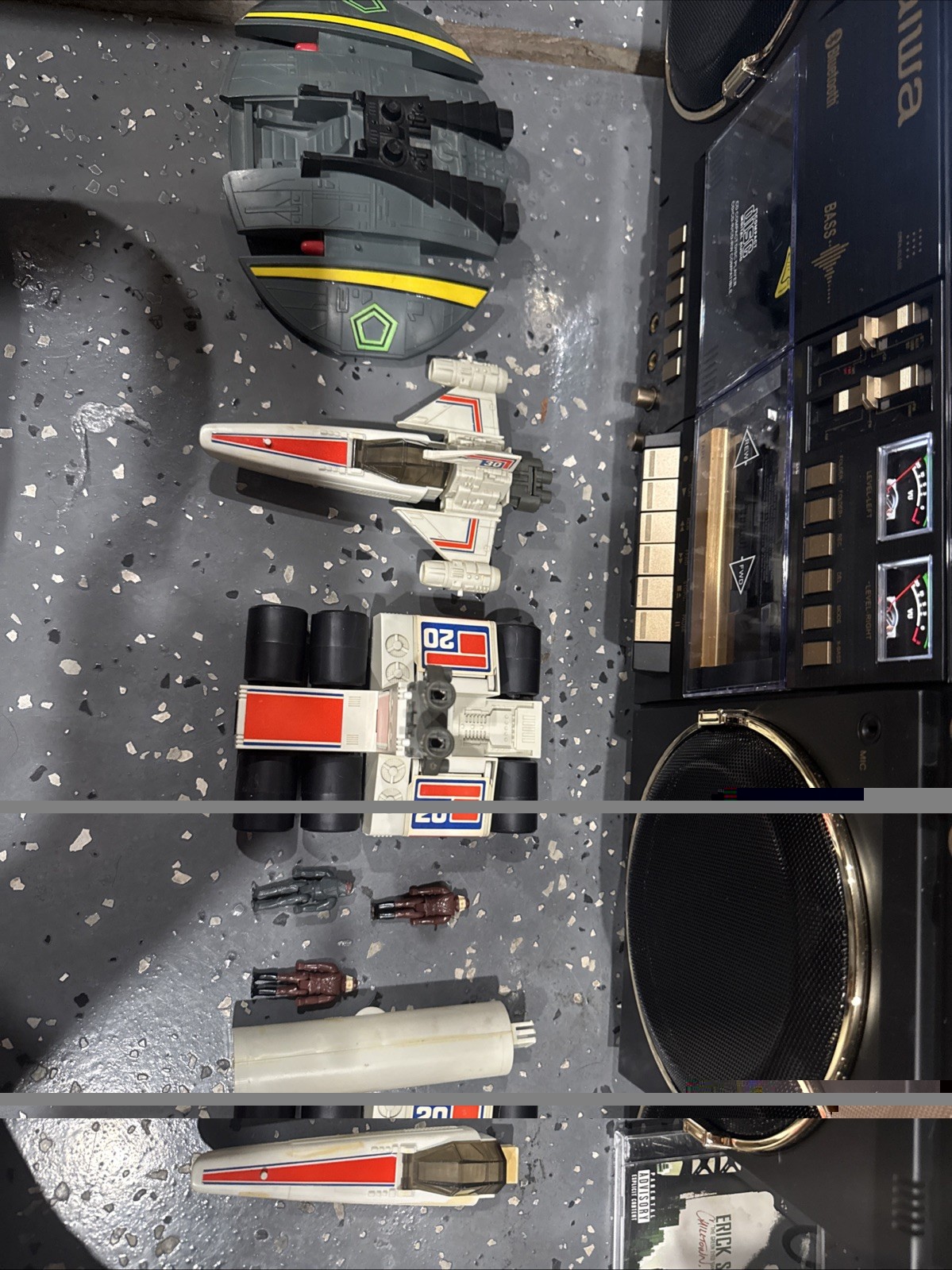 Lot Mattel 1978 Battlestar Galactica Vehicles Lot Figures Cylon Raider