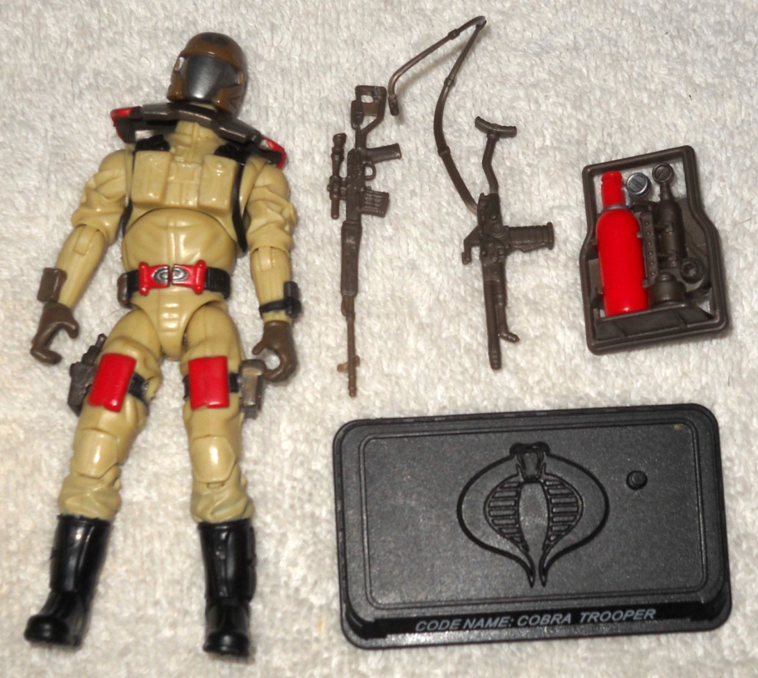 2008 Cobra Trooper (Flamethrower Specialist)(Desert Assault Squad) 100% complete