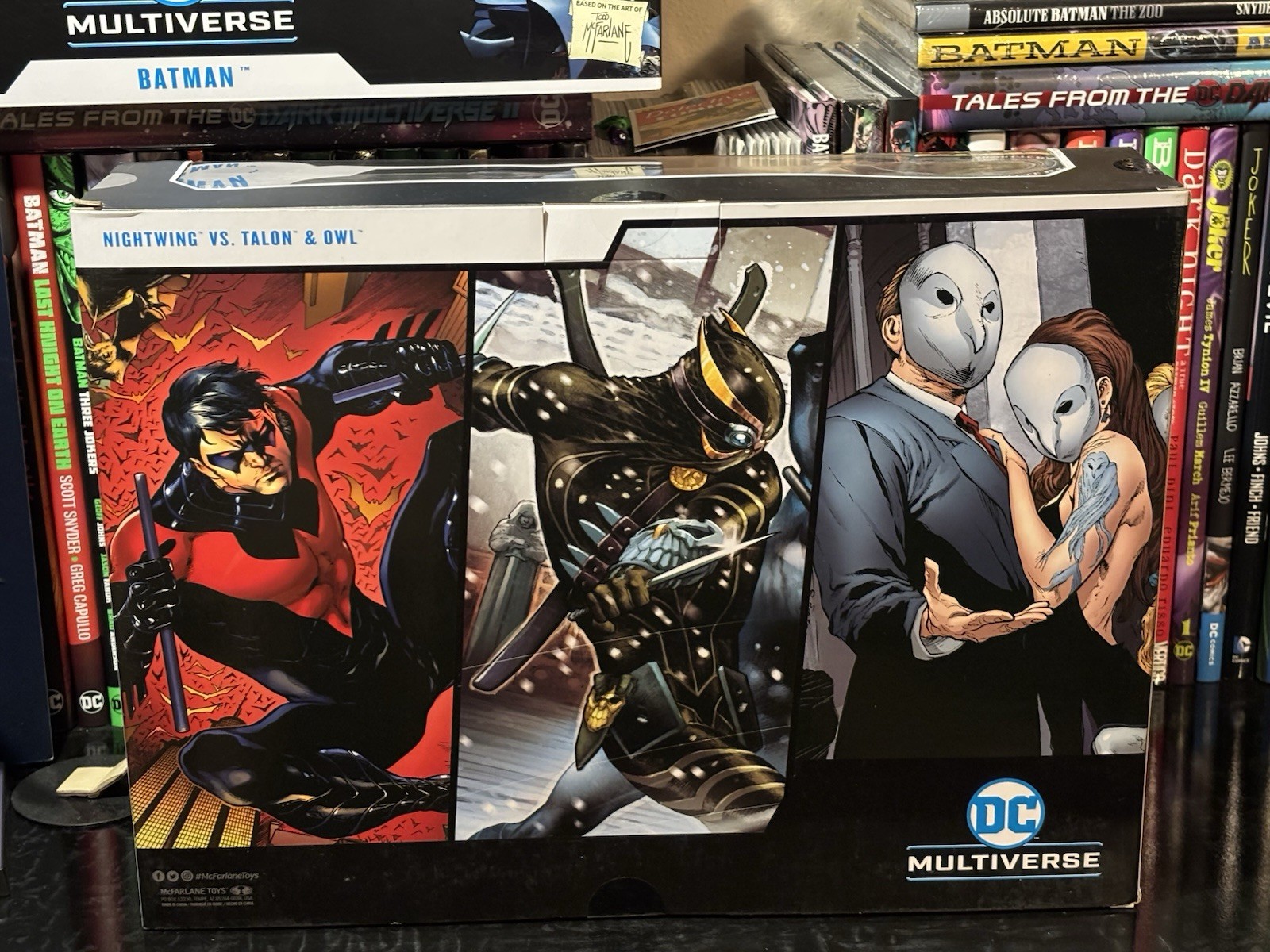 McFarlane DC Multiverse Nightwing/Court Of Owls Gold Label/3 Pack. New