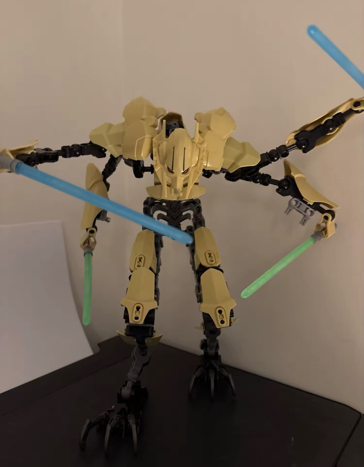 32cm Star War General Robot Grievous With Lightsaber 183 Piece Assembly Kit Toy