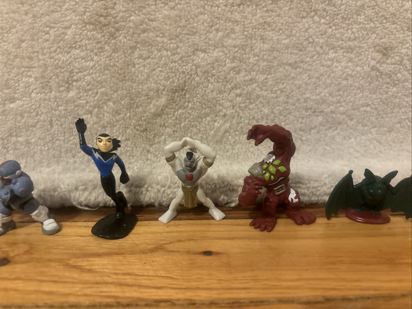 VTG Vinyl Go Mini Figures Teen Titans 1.5&Prime; Lot Of 22 Total Figures Y2K FREE SHIP