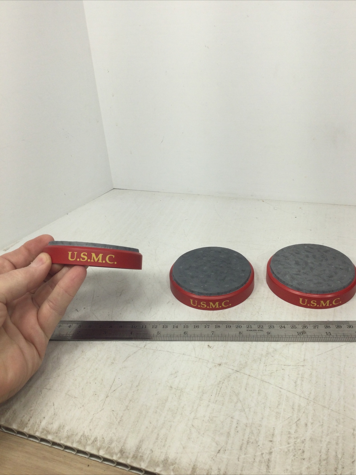 LOT OF (3) 1/6 SCALE USMC MARINE RED DISPLAY PEDESTAL STANDS 12” TALL FIGURES