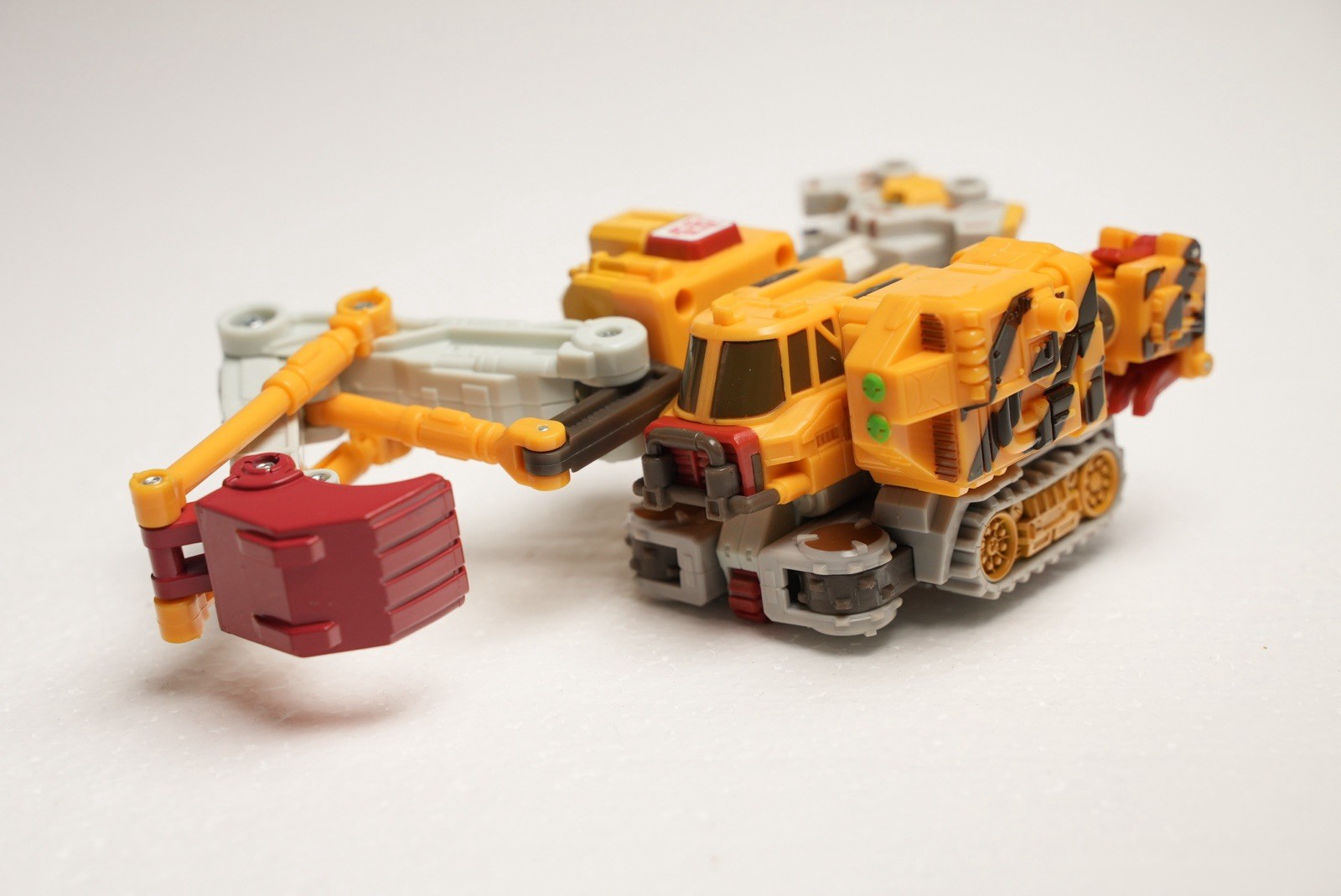 Transformers Cybertron Deluxe Class LONGRACK LONG RACK Excavator Complete