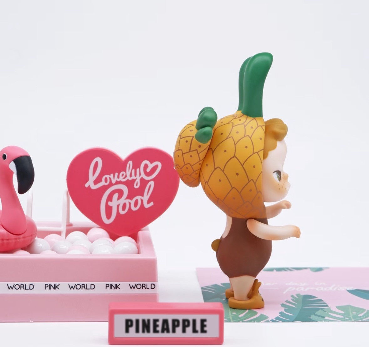 Sooya Studio Pineapple Ban Rabbit Vinyl H13CM Sofubi Figure